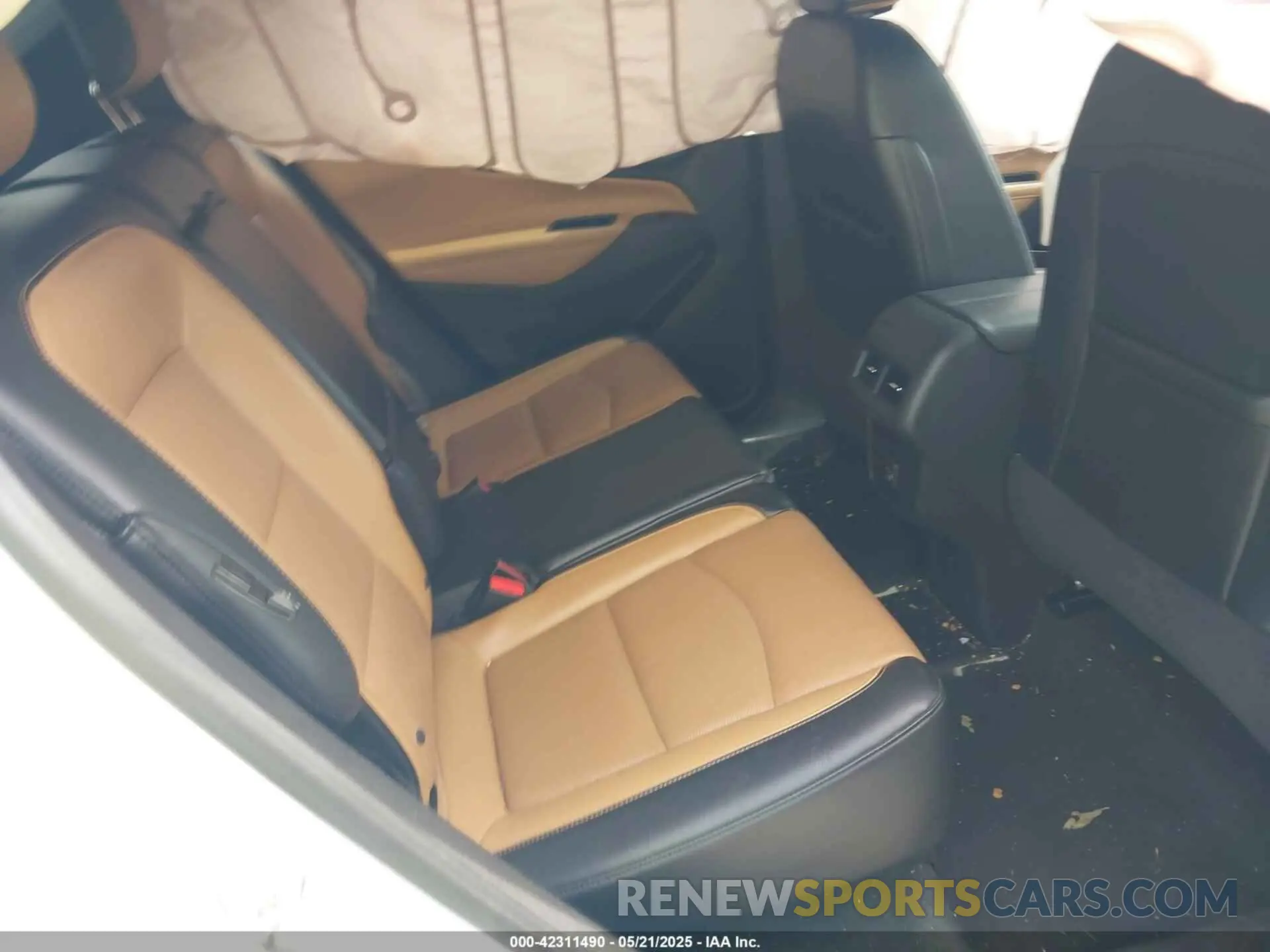 8 Photograph of a damaged car 3GNAXNEV0KS641105 CHEVROLET EQUINOX 2019