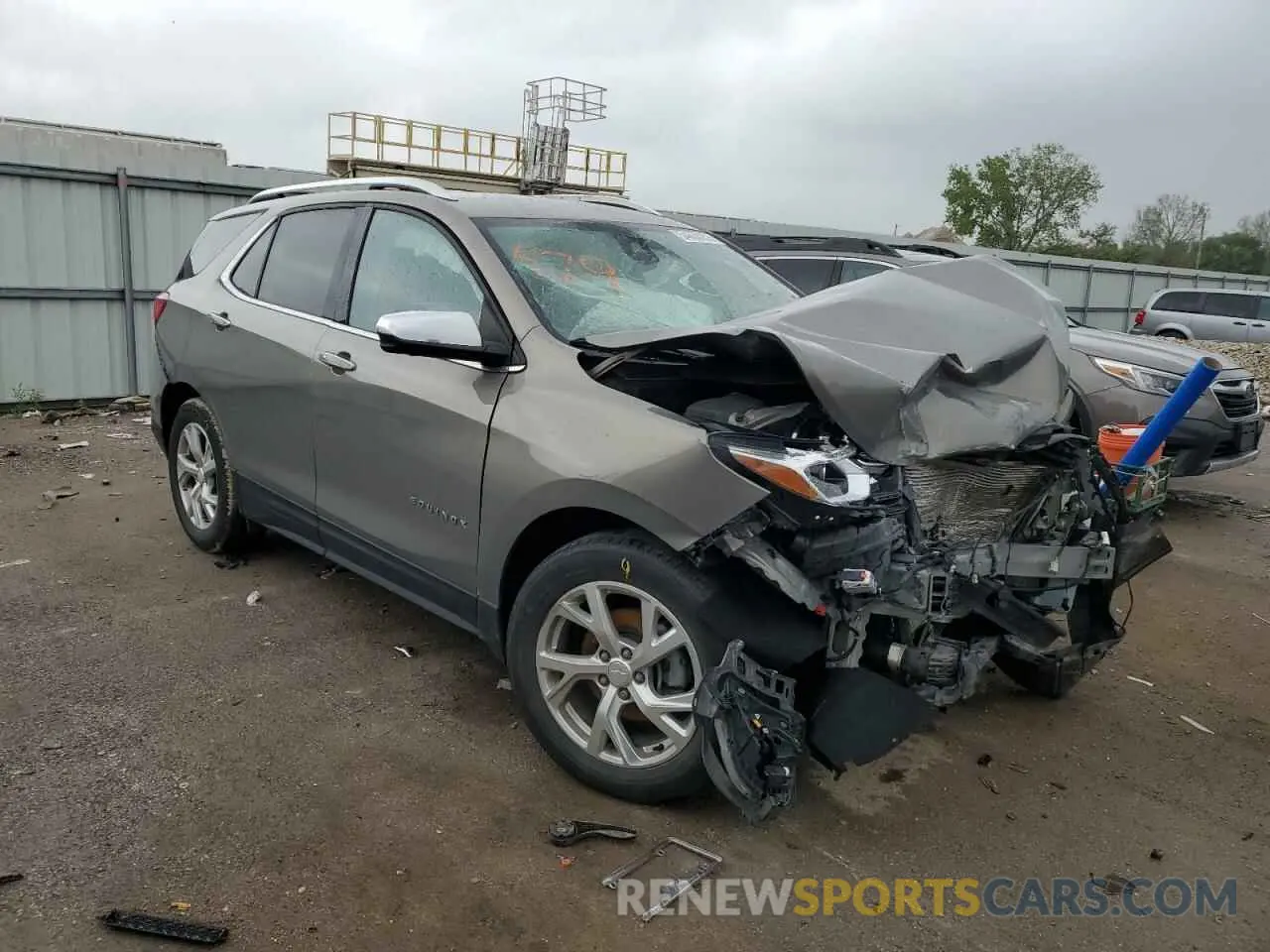 4 Photograph of a damaged car 3GNAXNEV2KS543824 CHEVROLET EQUINOX 2019