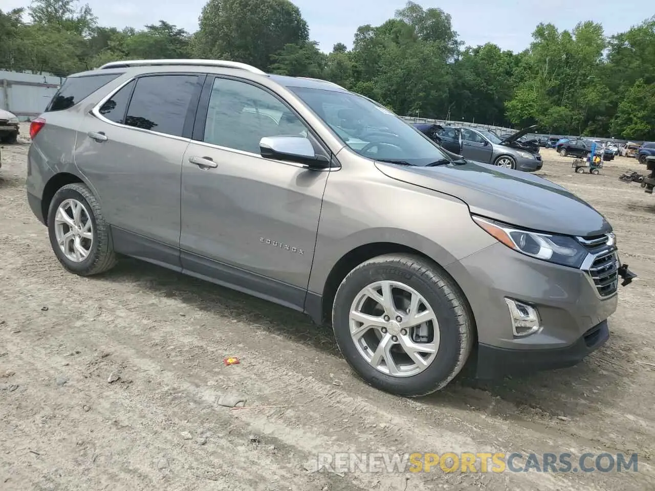 4 Photograph of a damaged car 3GNAXNEV4KS581264 CHEVROLET EQUINOX 2019