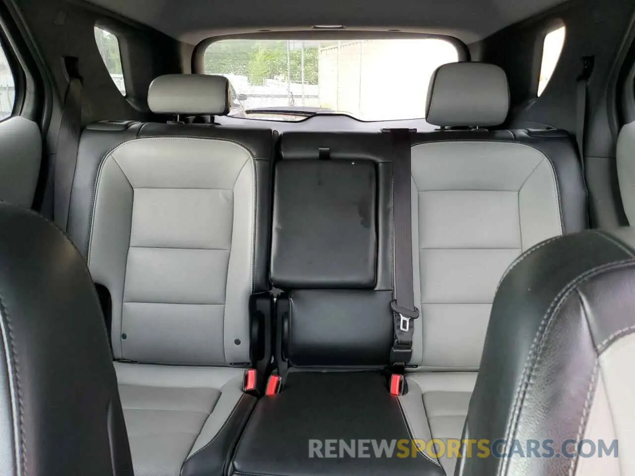 10 Photograph of a damaged car 3GNAXNEV6KL329705 CHEVROLET EQUINOX 2019