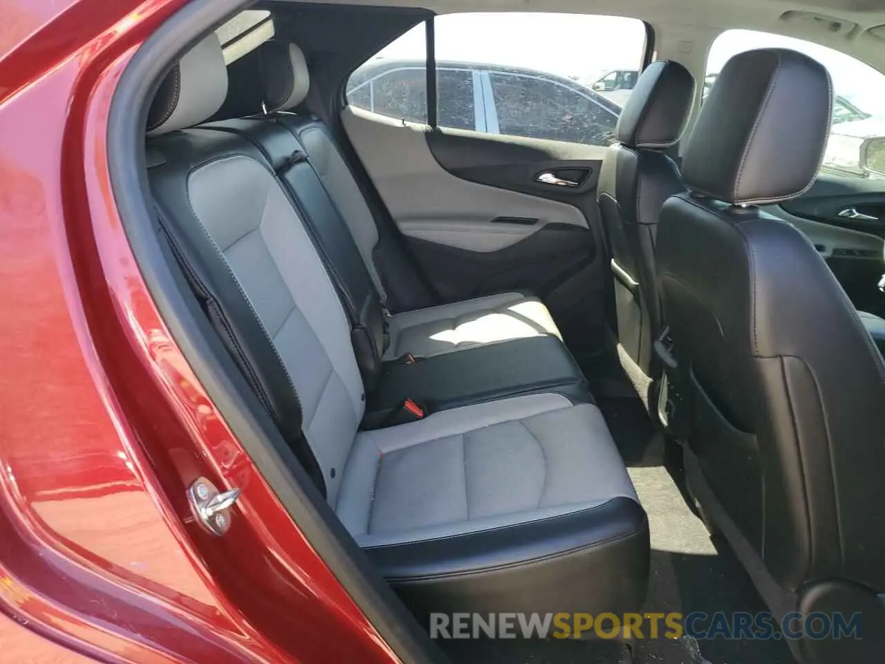 10 Photograph of a damaged car 3GNAXNEV7KS653316 CHEVROLET EQUINOX 2019