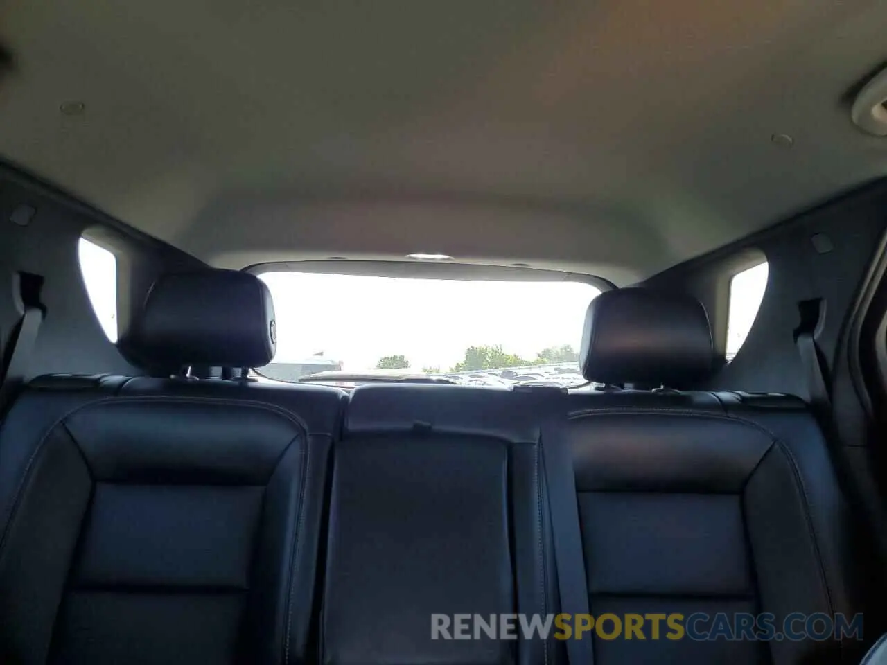 10 Photograph of a damaged car 3GNAXNEV8KS573409 CHEVROLET EQUINOX 2019