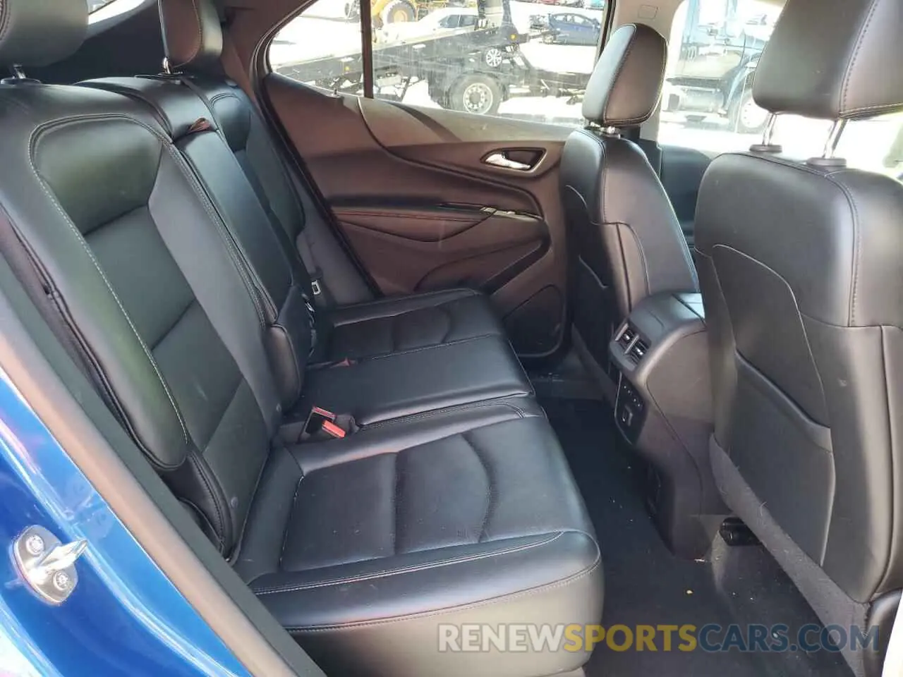 11 Photograph of a damaged car 3GNAXNEV8KS573409 CHEVROLET EQUINOX 2019
