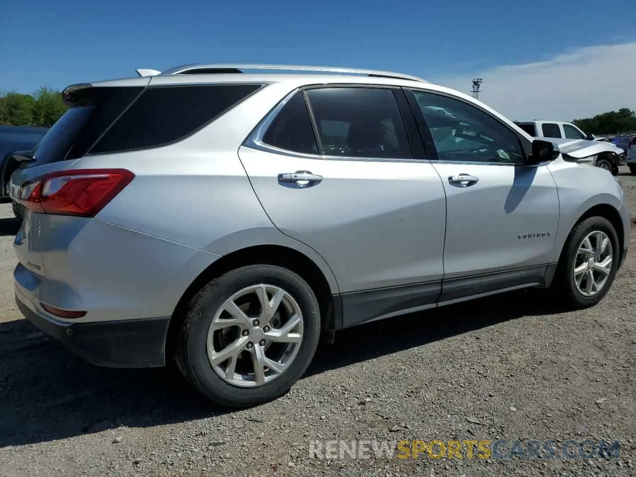 3 Photograph of a damaged car 3GNAXNEV9KS566386 CHEVROLET EQUINOX 2019