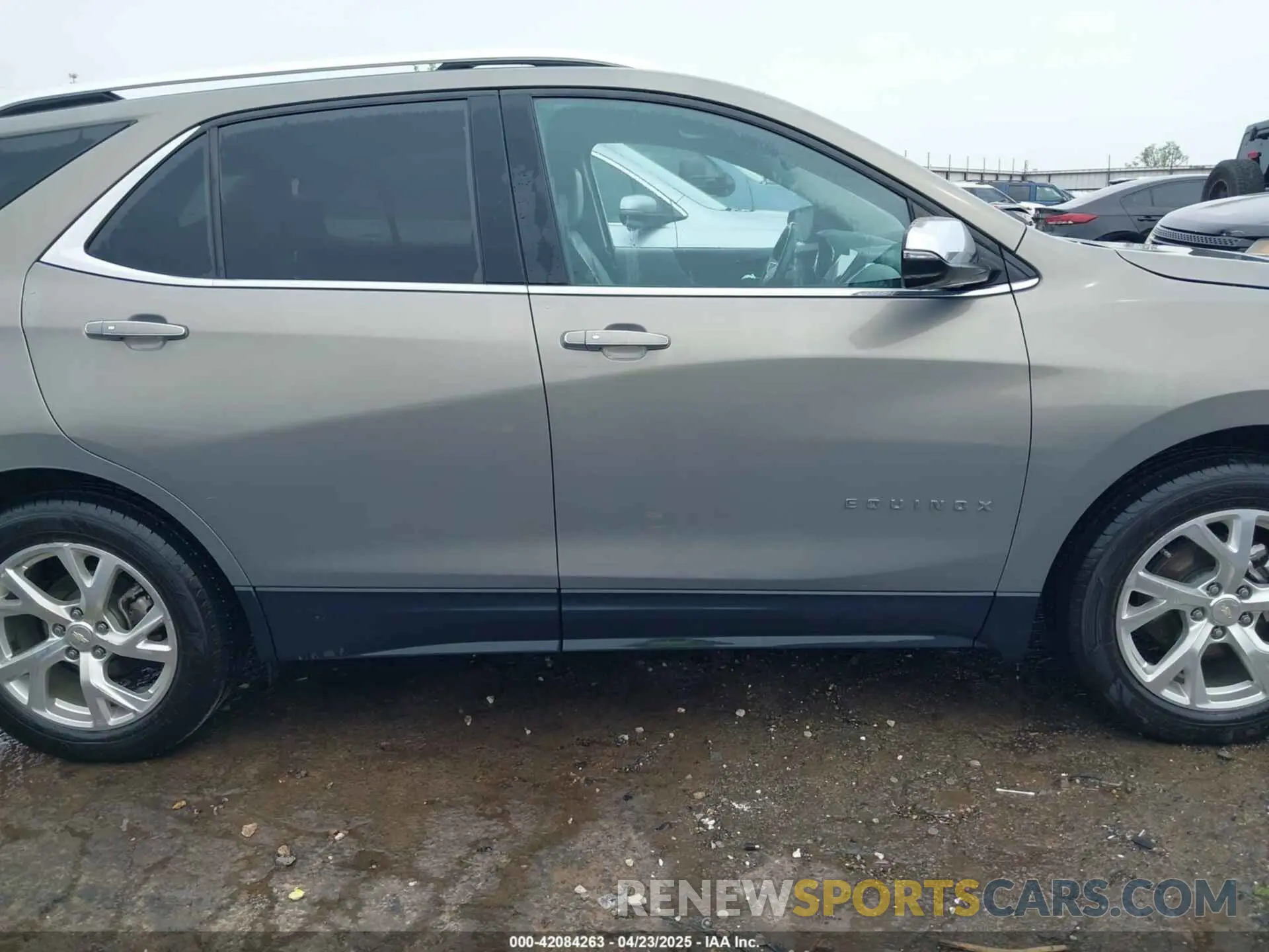 14 Photograph of a damaged car 3GNAXNEVXKS503474 CHEVROLET EQUINOX 2019