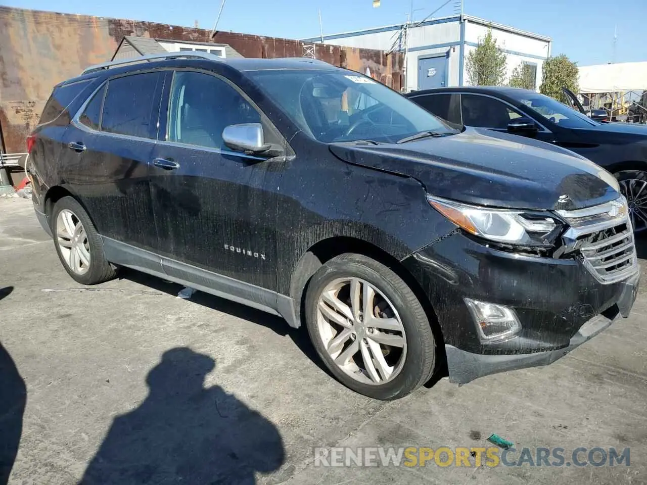 4 Photograph of a damaged car 3GNAXPEX0KL353608 CHEVROLET EQUINOX 2019