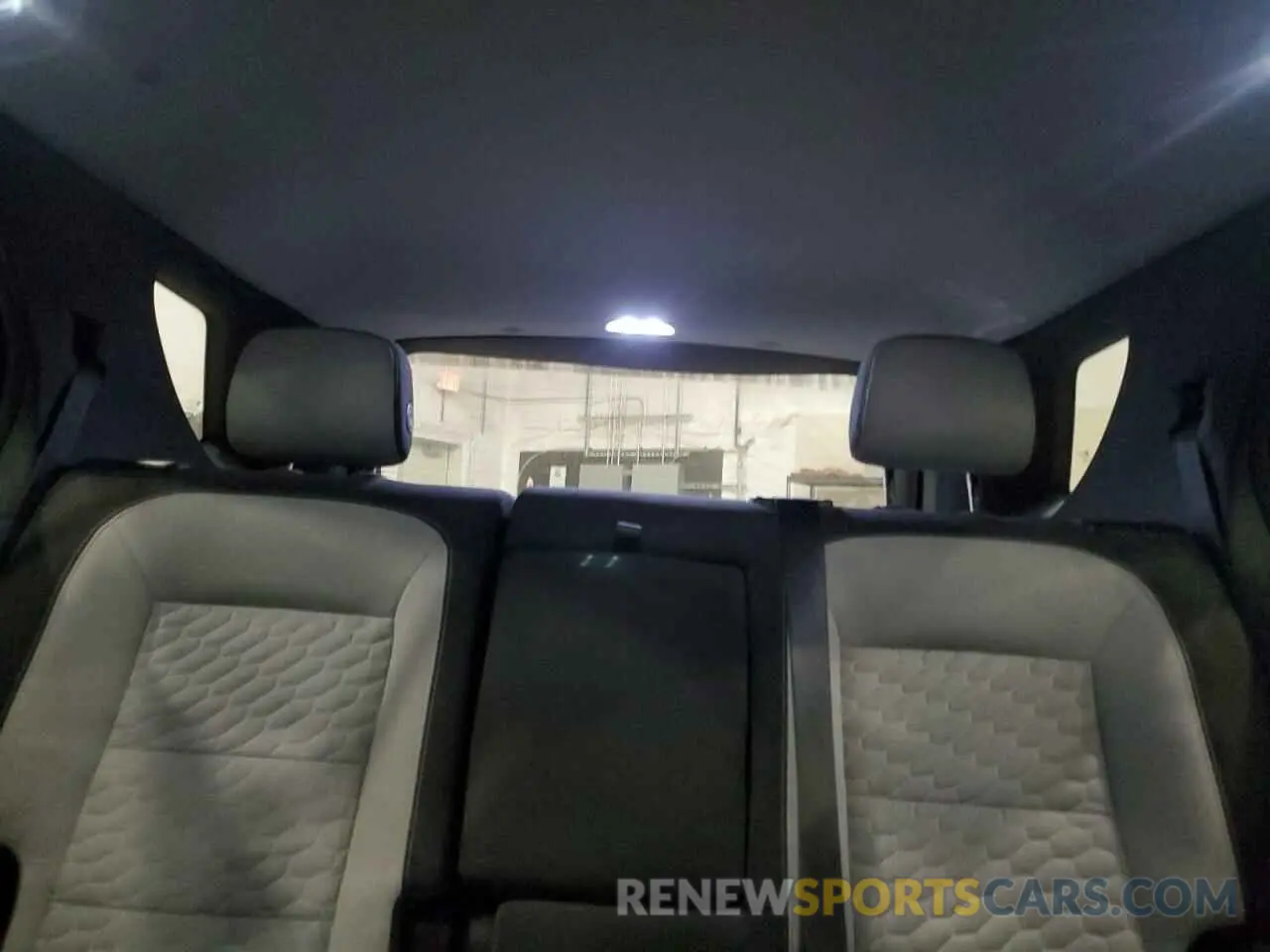 10 Photograph of a damaged car 3GNAXSEV0KL371589 CHEVROLET EQUINOX 2019