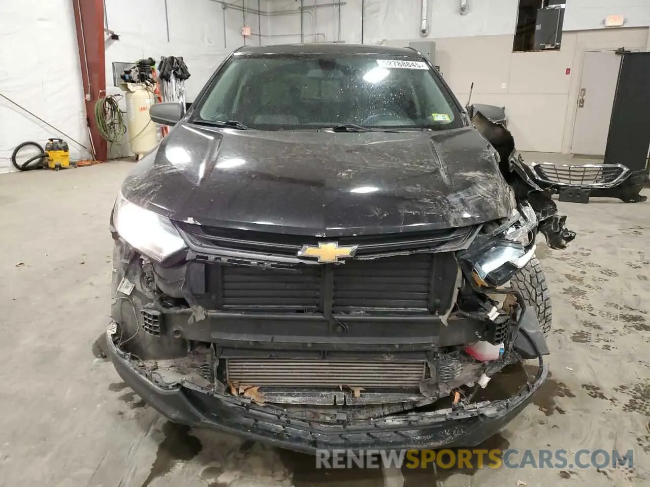 5 Photograph of a damaged car 3GNAXSEV0KL371589 CHEVROLET EQUINOX 2019