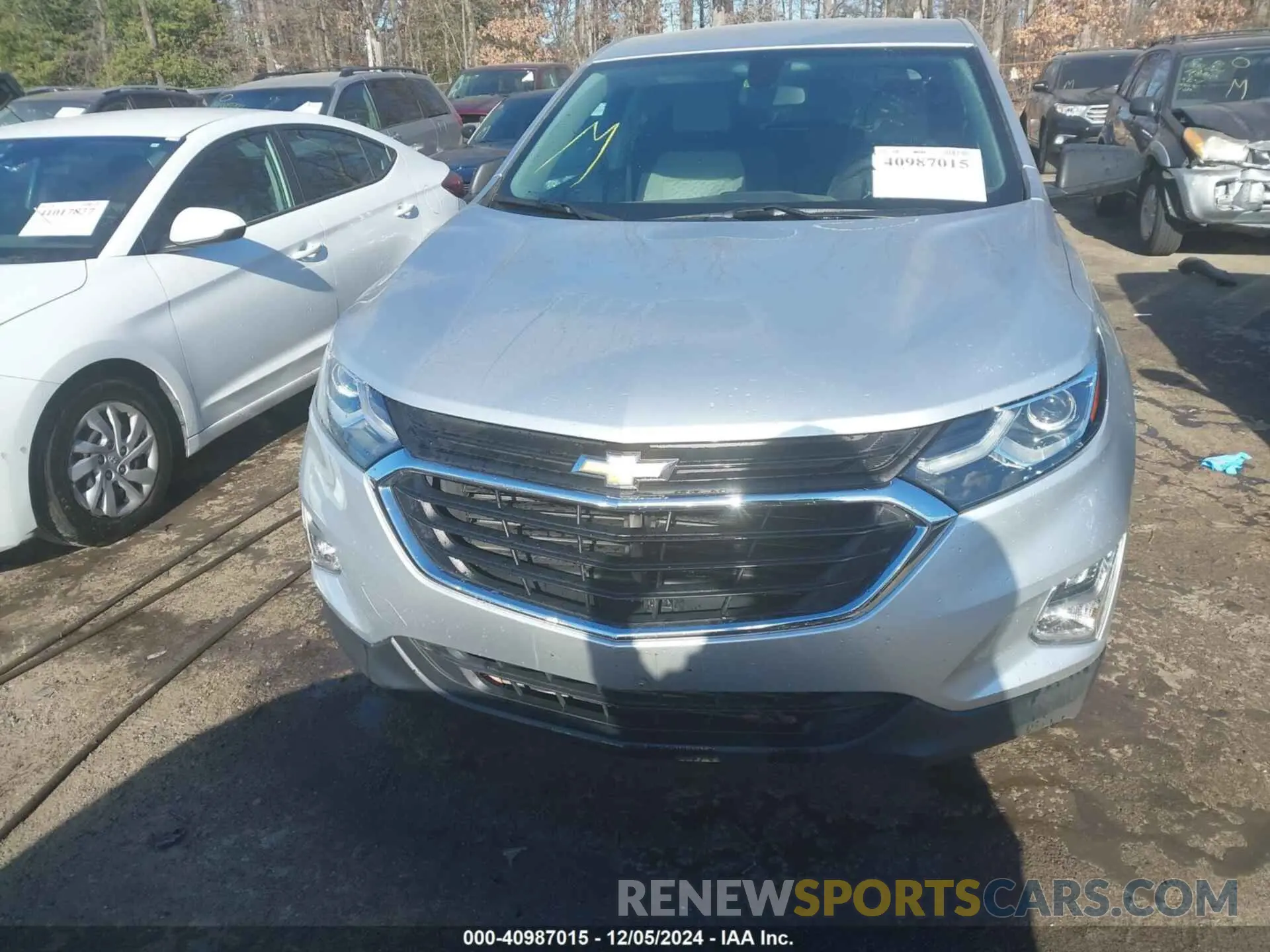 12 Photograph of a damaged car 3GNAXSEV1KS631133 CHEVROLET EQUINOX 2019