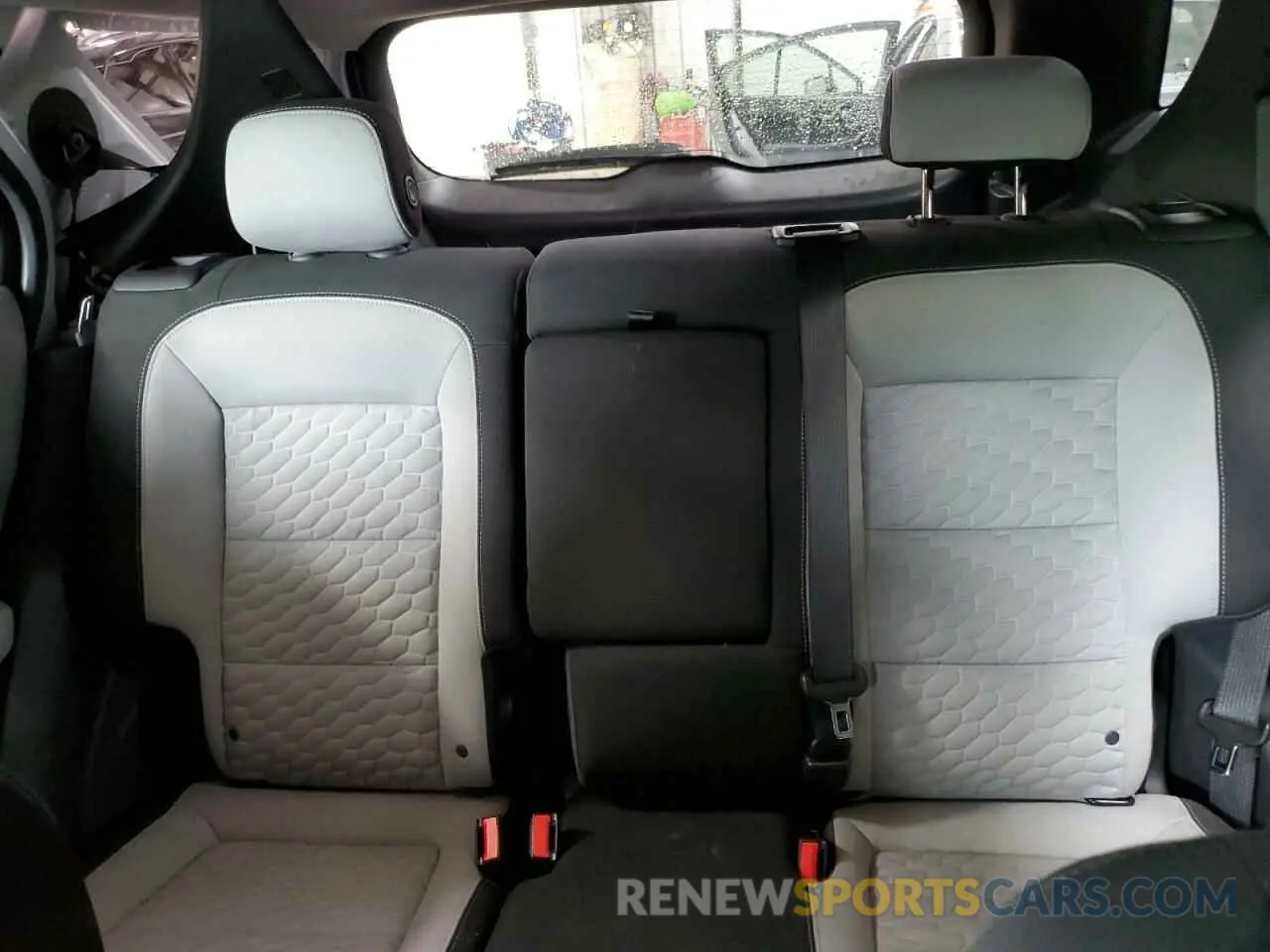 10 Photograph of a damaged car 3GNAXSEV2KS634929 CHEVROLET EQUINOX 2019