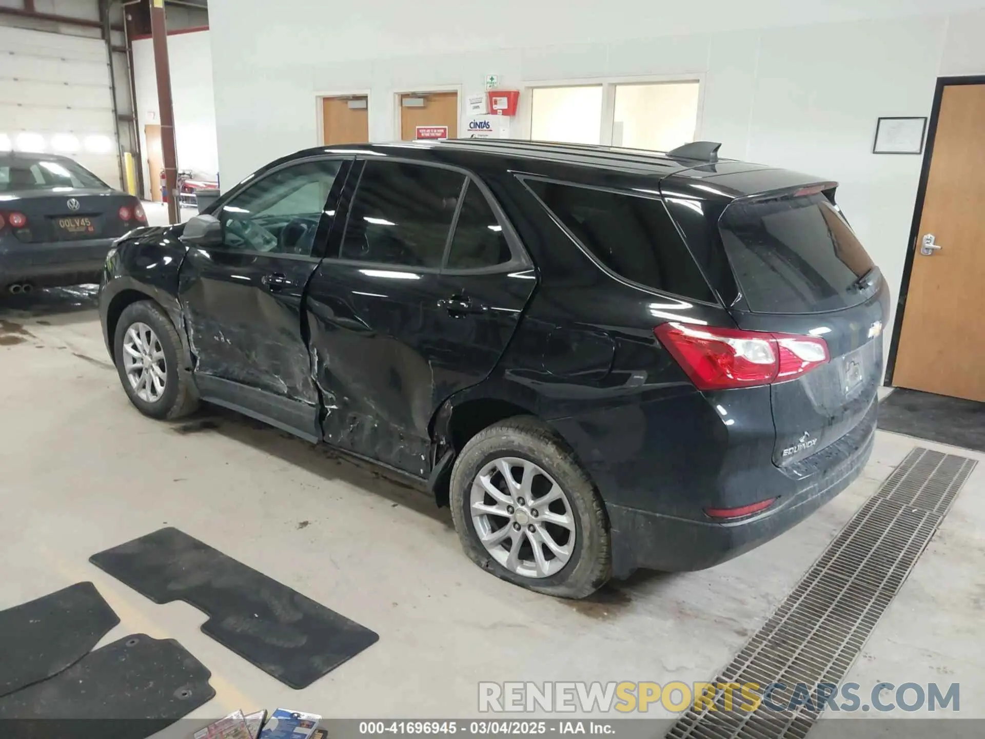 3 Photograph of a damaged car 3GNAXSEV3KL229298 CHEVROLET EQUINOX 2019