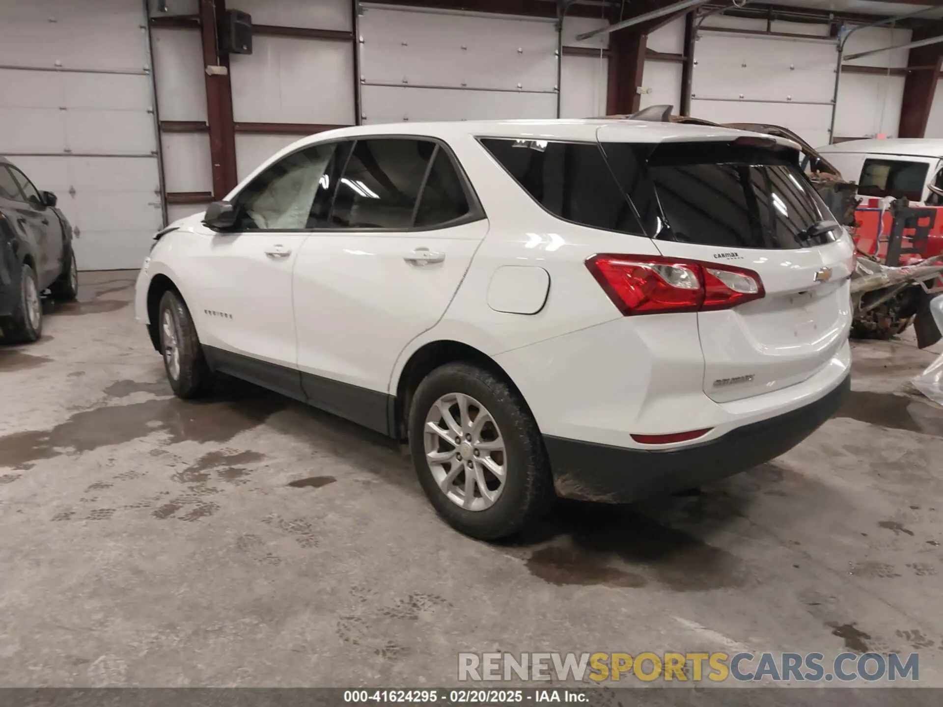 3 Photograph of a damaged car 3GNAXSEV4KS615346 CHEVROLET EQUINOX 2019
