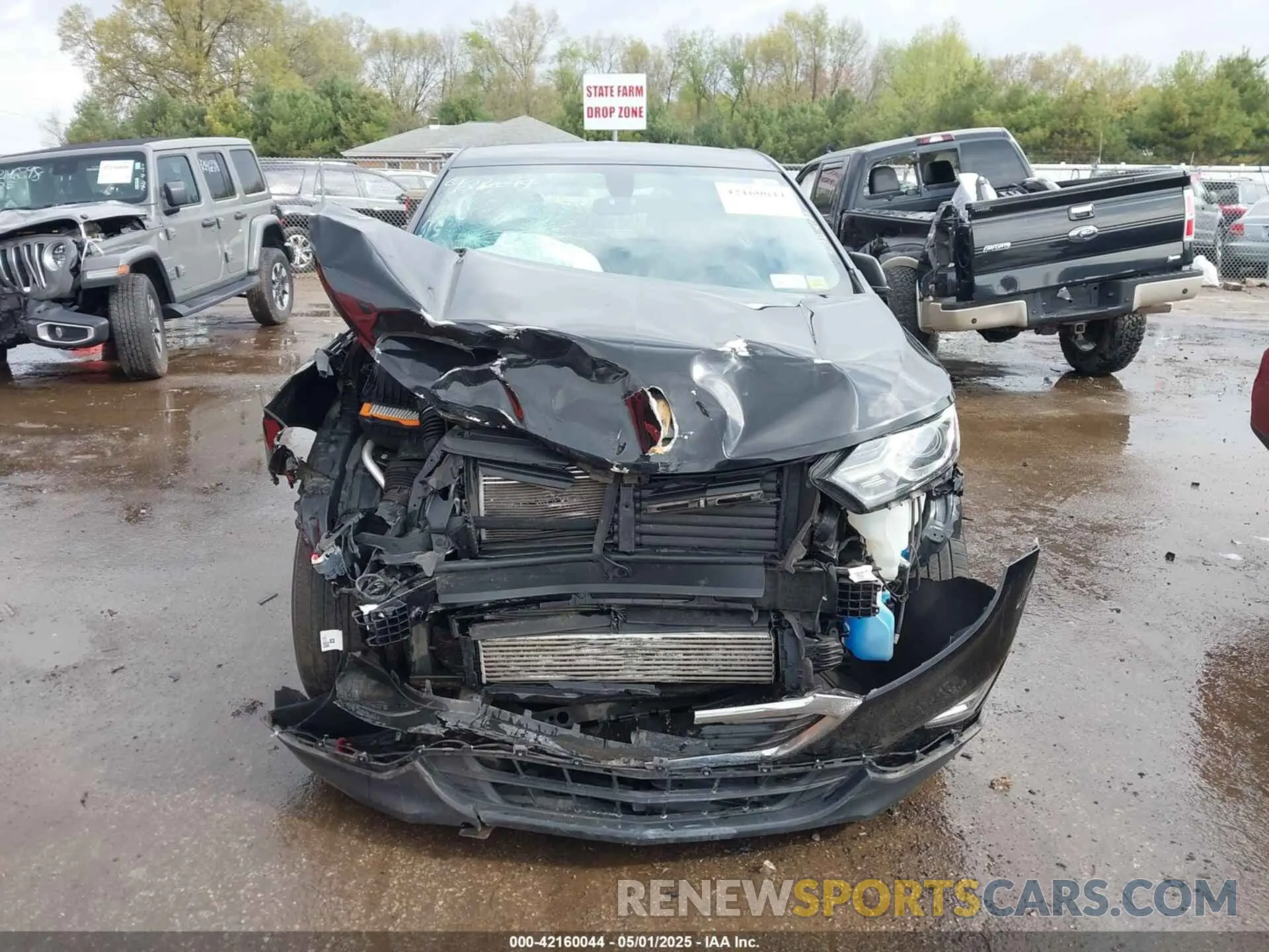 13 Photograph of a damaged car 3GNAXSEV7KL223147 CHEVROLET EQUINOX 2019