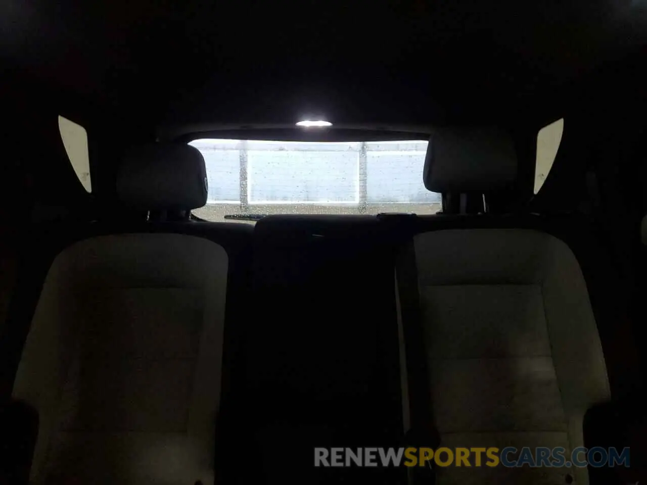 10 Photograph of a damaged car 3GNAXSEV7KS535720 CHEVROLET EQUINOX 2019