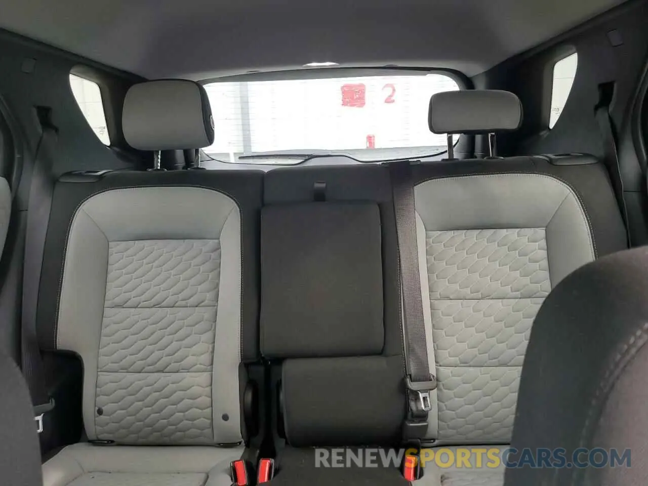 10 Photograph of a damaged car 3GNAXSEV8KL153156 CHEVROLET EQUINOX 2019