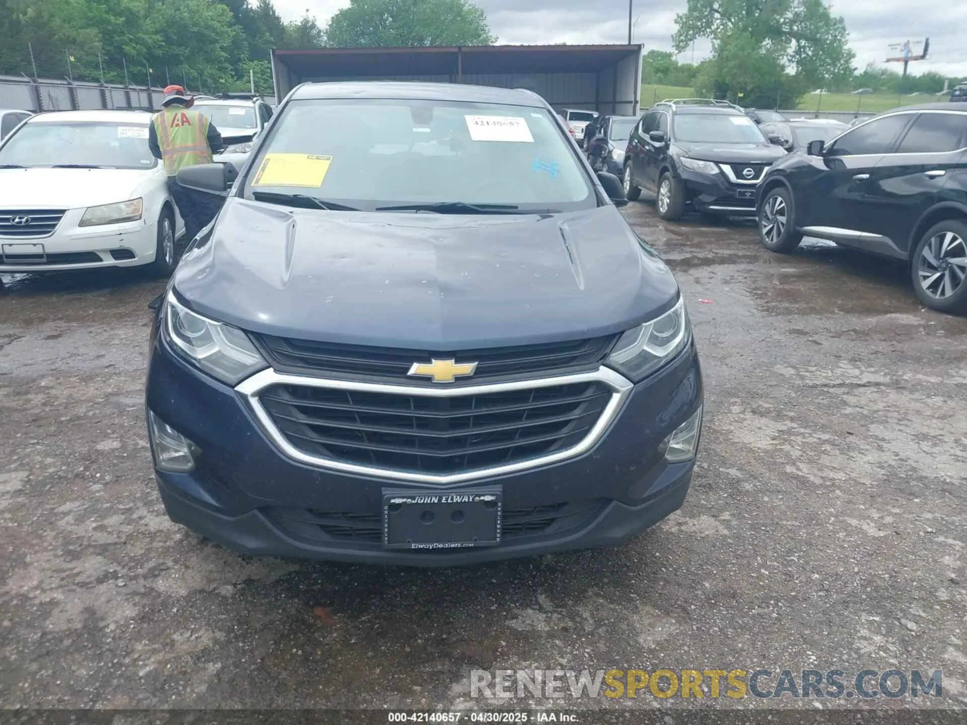 12 Photograph of a damaged car 3GNAXSEV8KL236425 CHEVROLET EQUINOX 2019