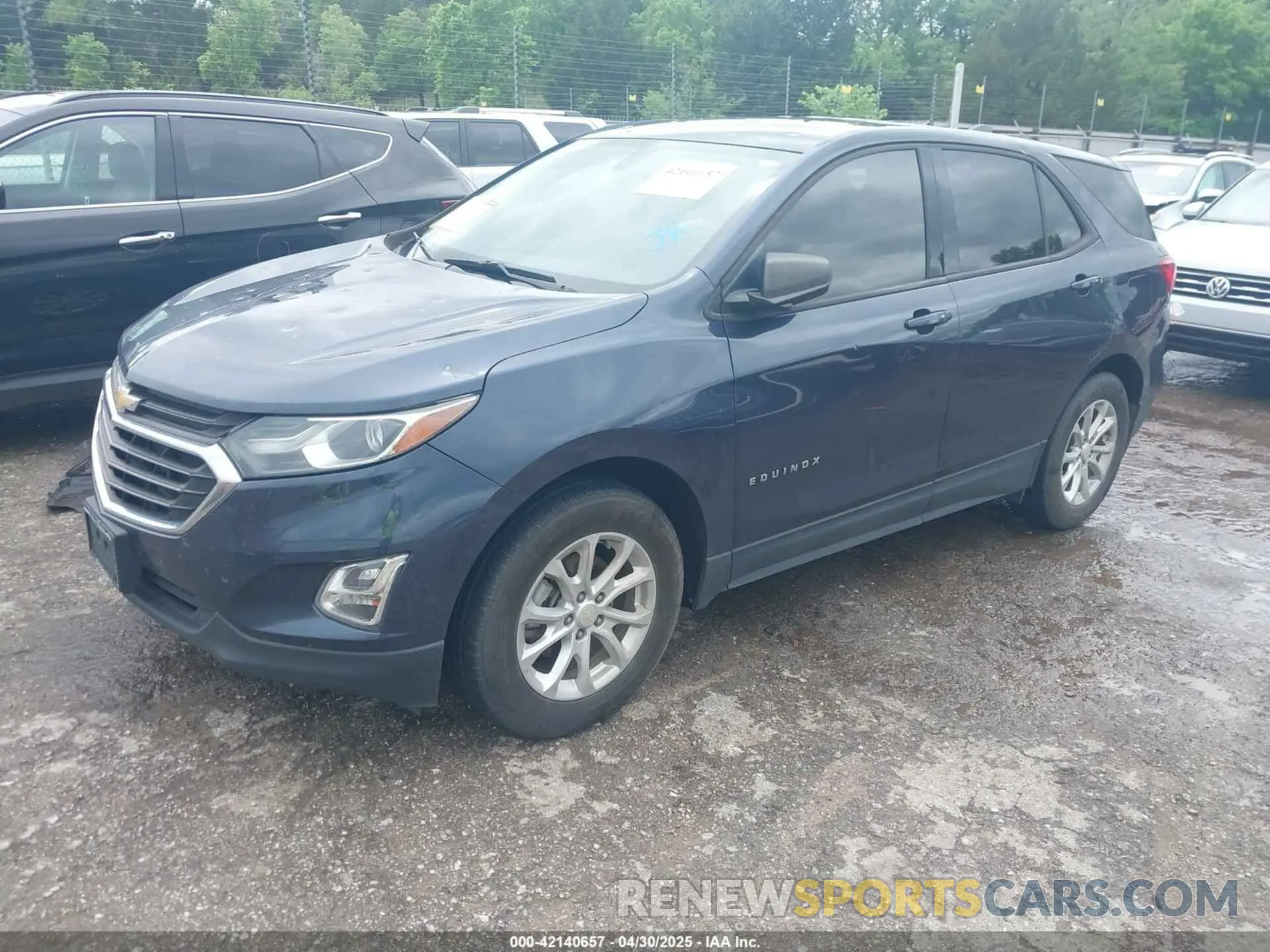 2 Photograph of a damaged car 3GNAXSEV8KL236425 CHEVROLET EQUINOX 2019