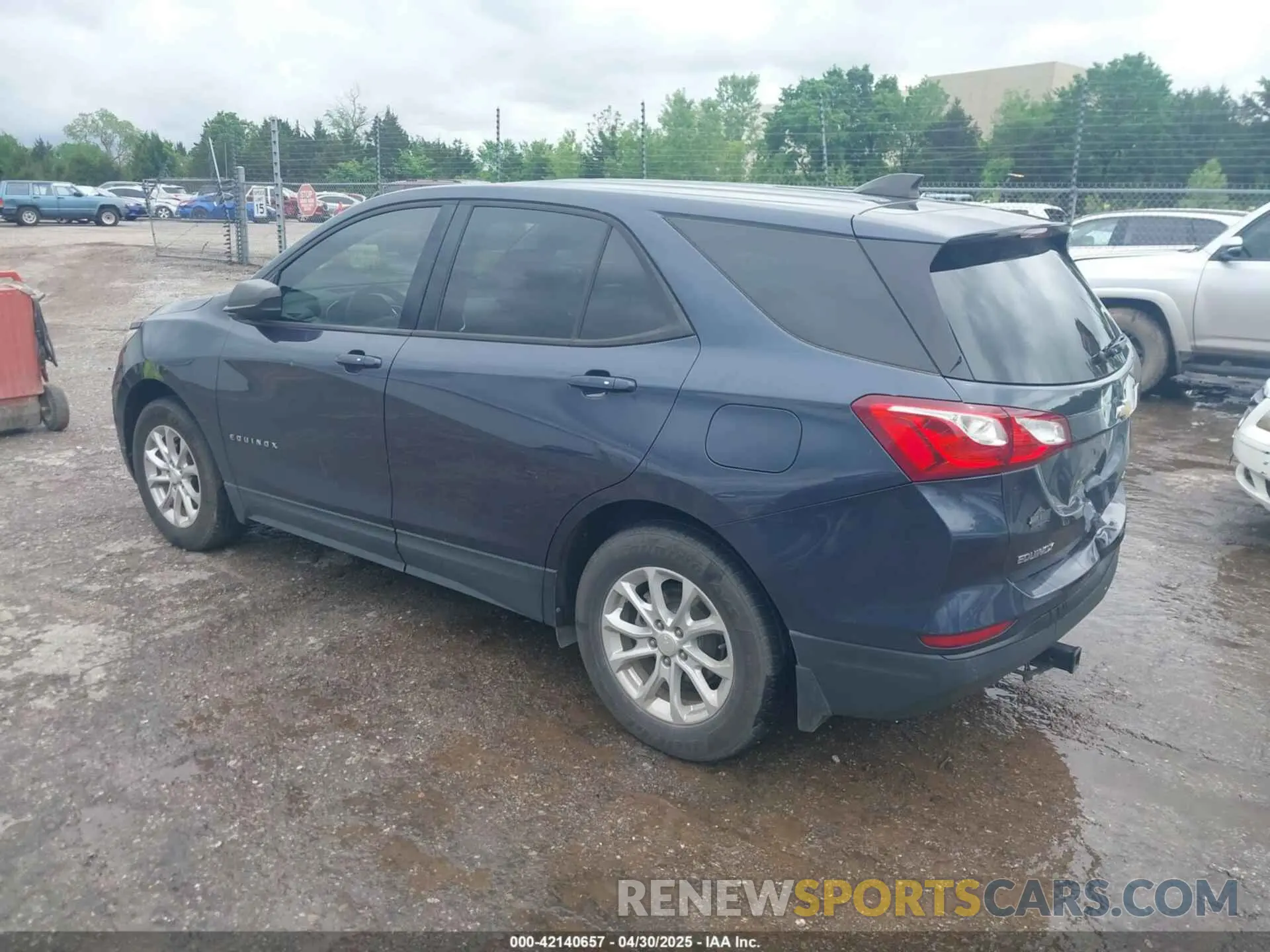 3 Photograph of a damaged car 3GNAXSEV8KL236425 CHEVROLET EQUINOX 2019