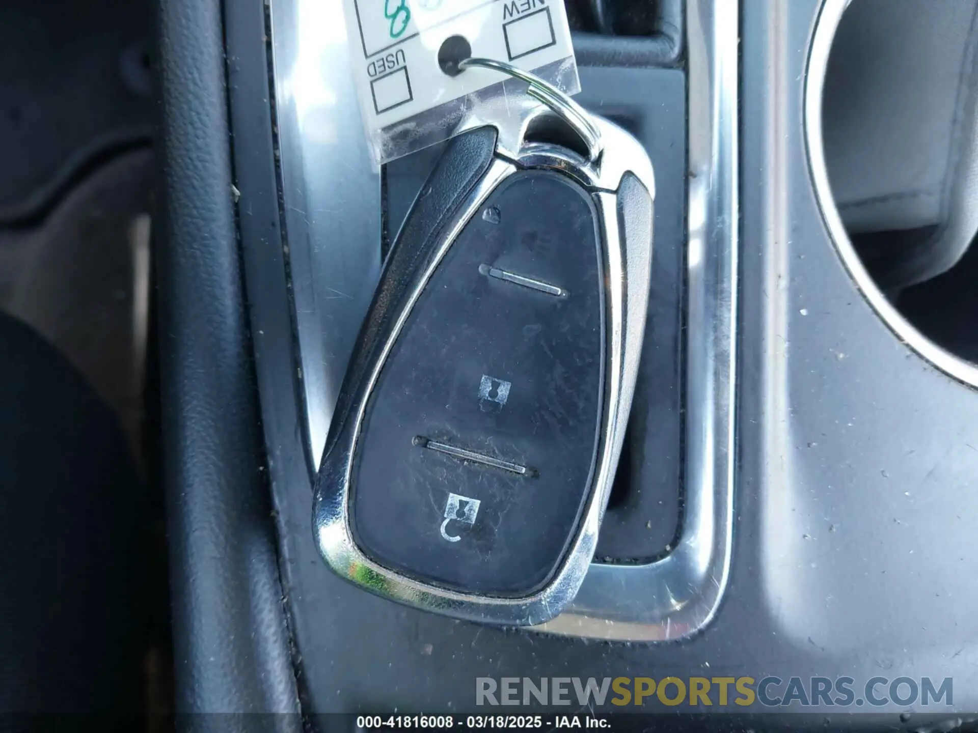 11 Photograph of a damaged car 3GNAXSEV9KS628996 CHEVROLET EQUINOX 2019