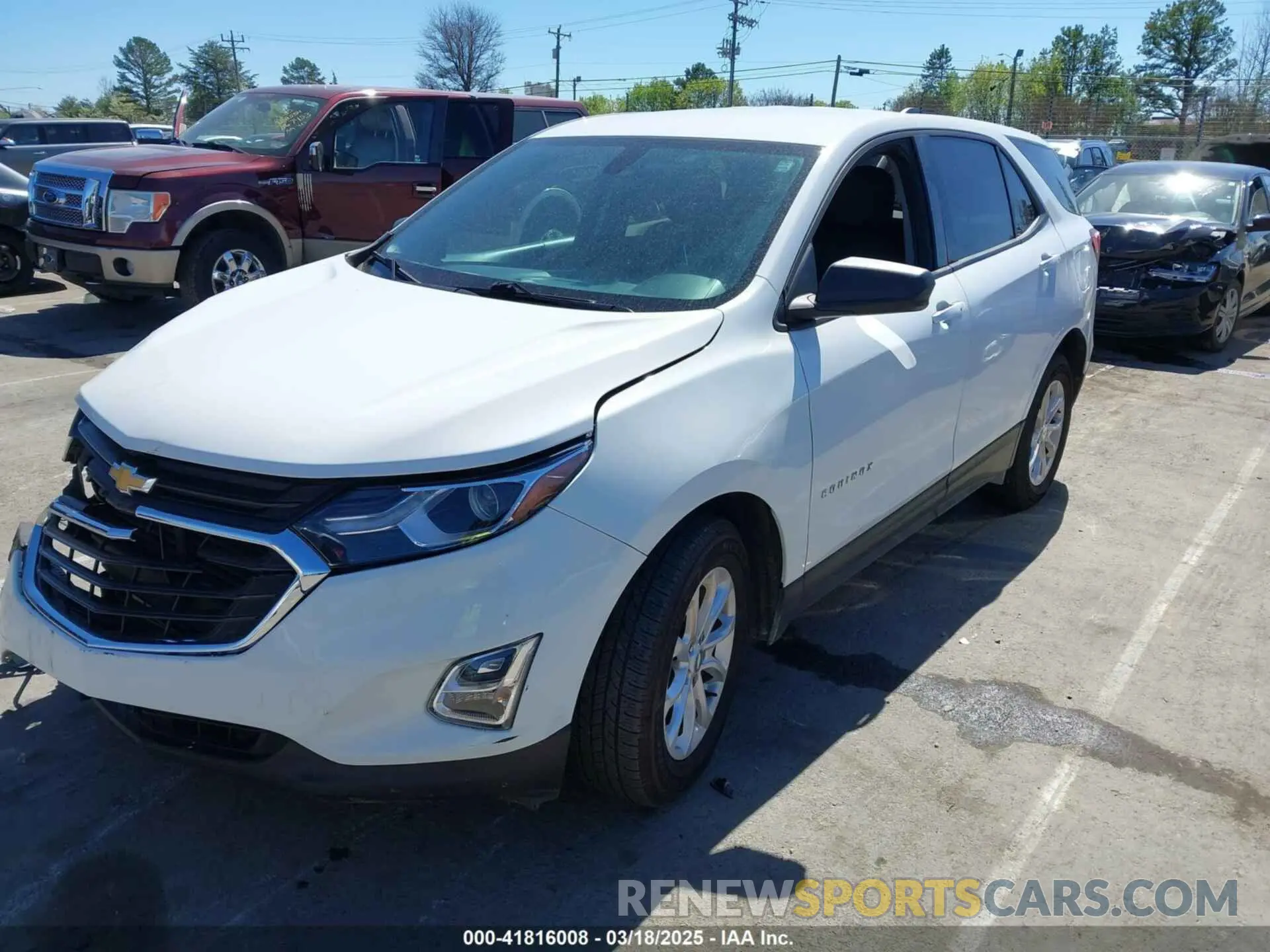 2 Photograph of a damaged car 3GNAXSEV9KS628996 CHEVROLET EQUINOX 2019