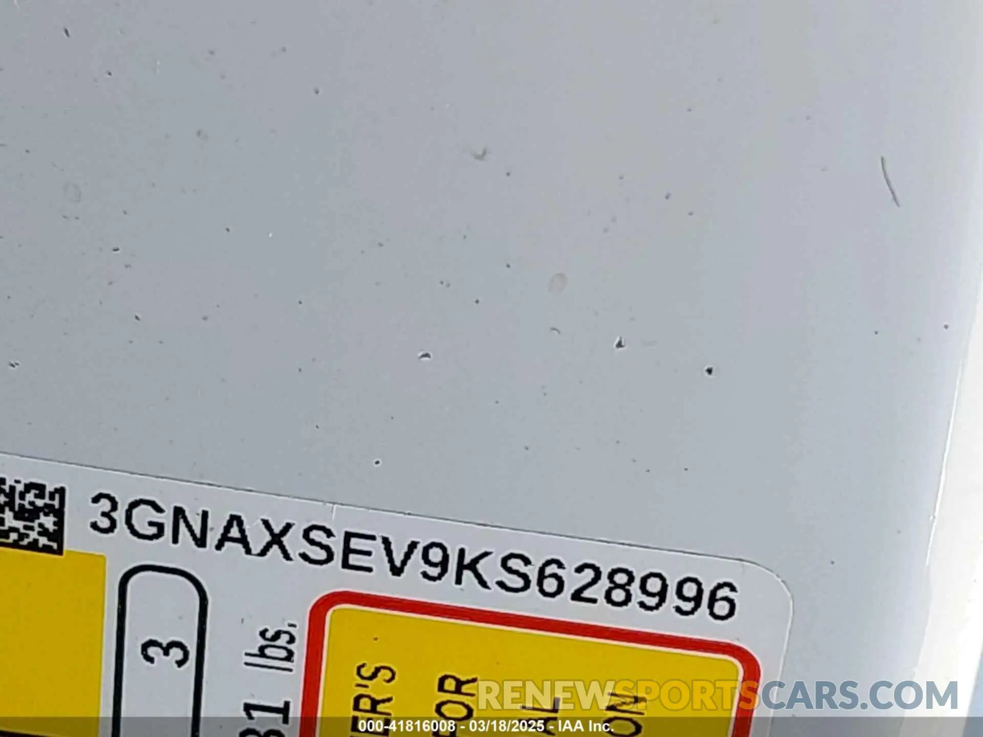 9 Photograph of a damaged car 3GNAXSEV9KS628996 CHEVROLET EQUINOX 2019