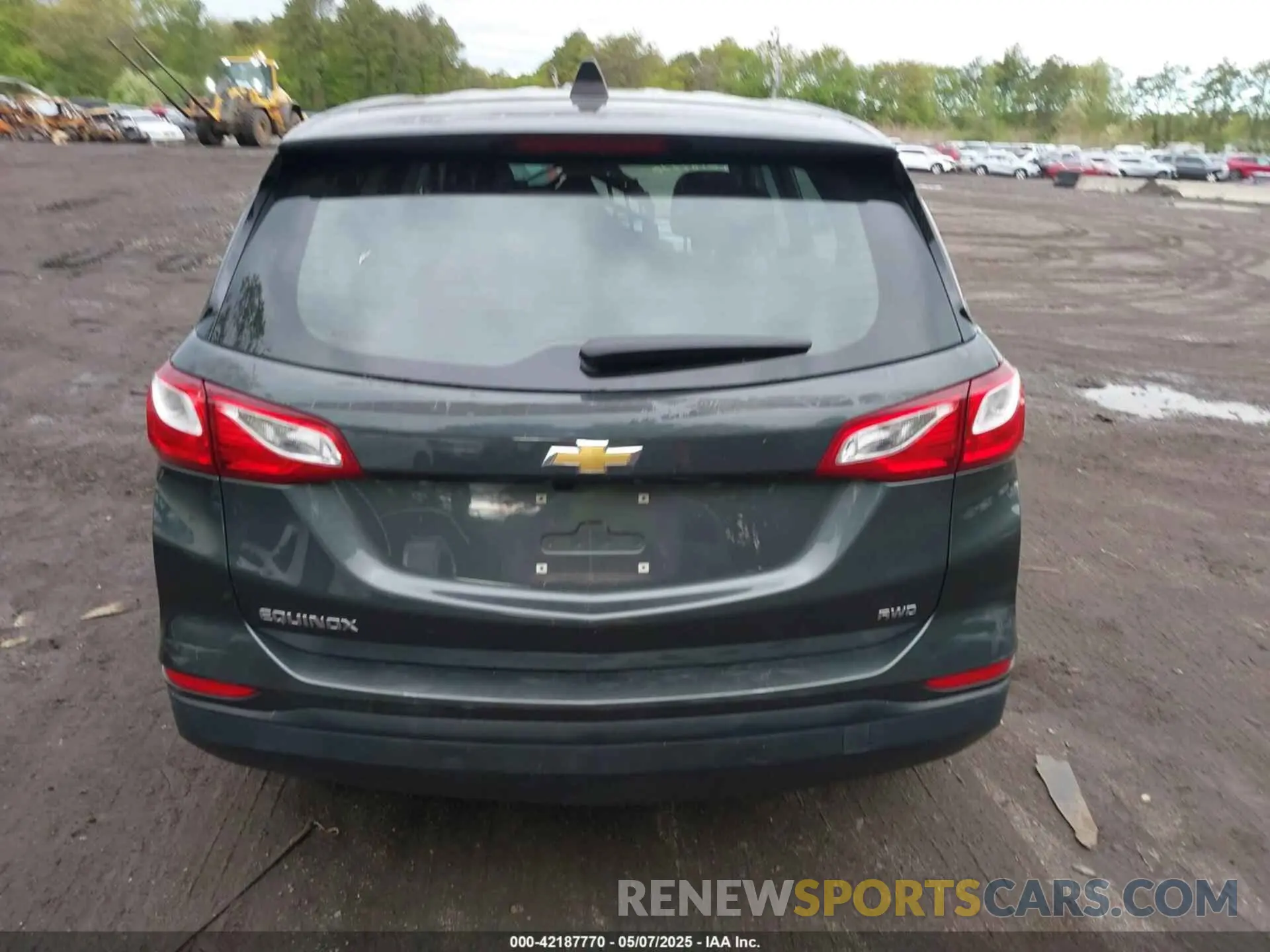 16 Photograph of a damaged car 3GNAXSEV9KS678569 CHEVROLET EQUINOX 2019