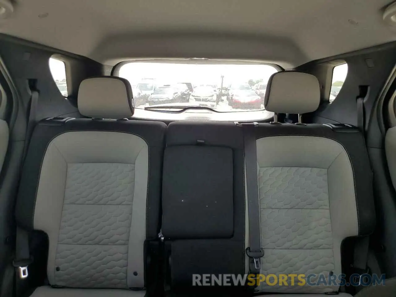 10 Photograph of a damaged car 3GNAXSEVXKS632734 CHEVROLET EQUINOX 2019
