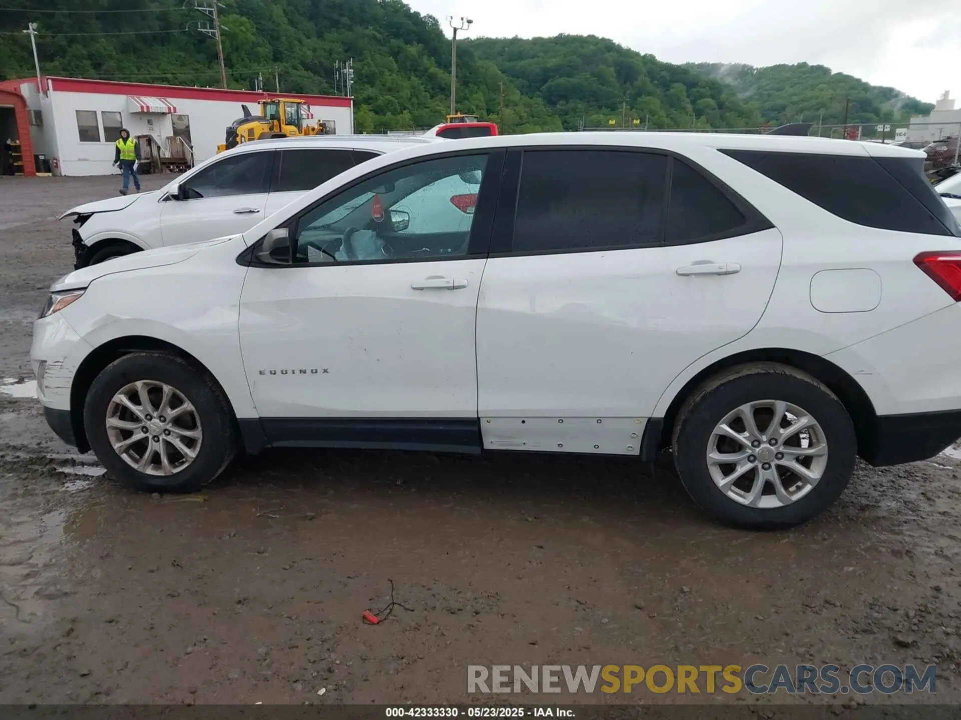 14 Photograph of a damaged car 3GNAXSEVXKS645872 CHEVROLET EQUINOX 2019