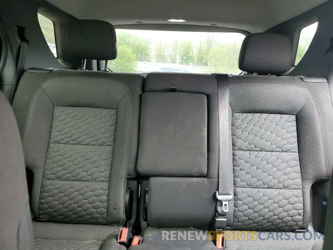 10 Photograph of a damaged car 3GNAXTEV7KL301478 CHEVROLET EQUINOX 2019