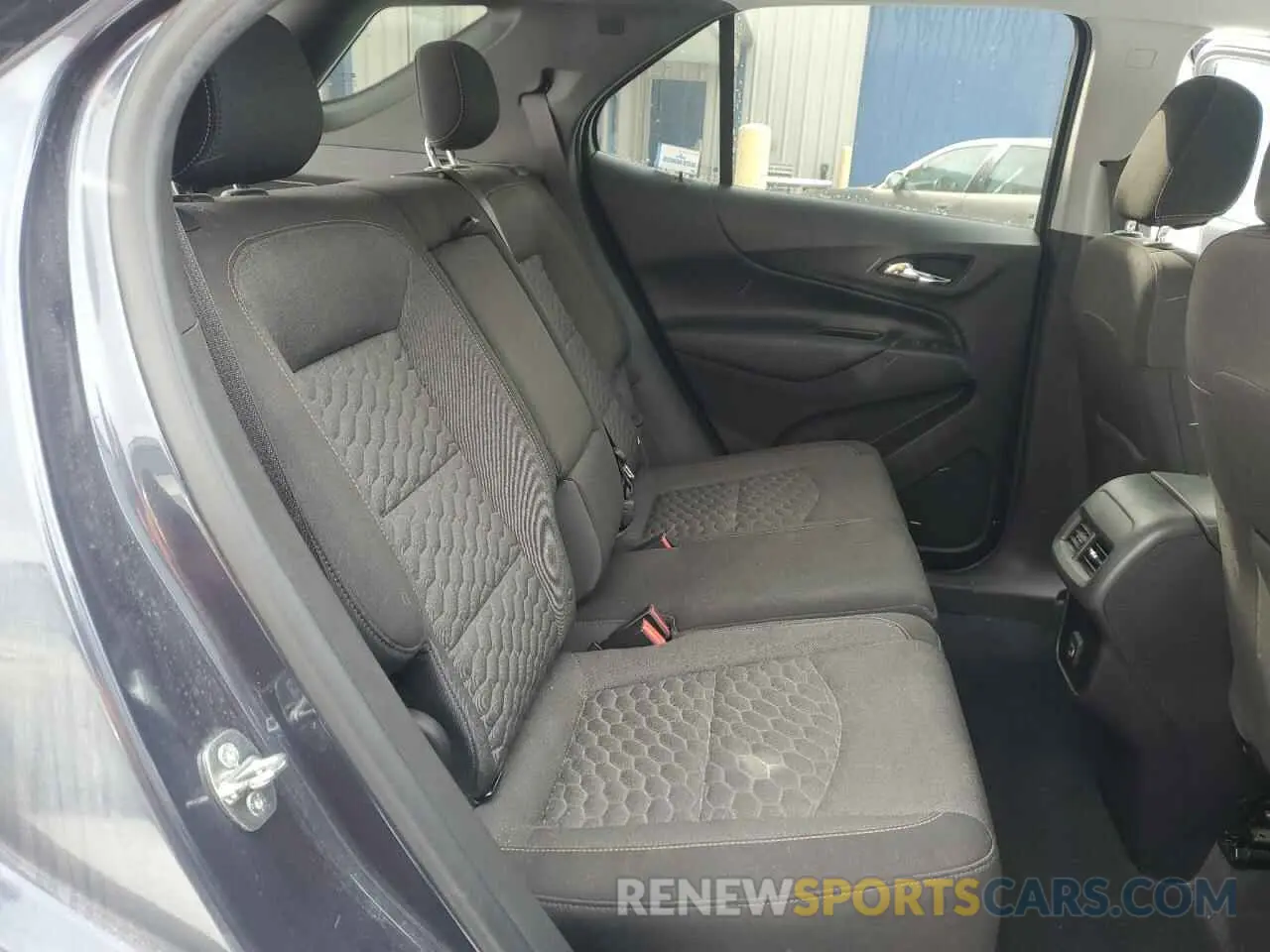 11 Photograph of a damaged car 3GNAXUEV0KL116565 CHEVROLET EQUINOX 2019