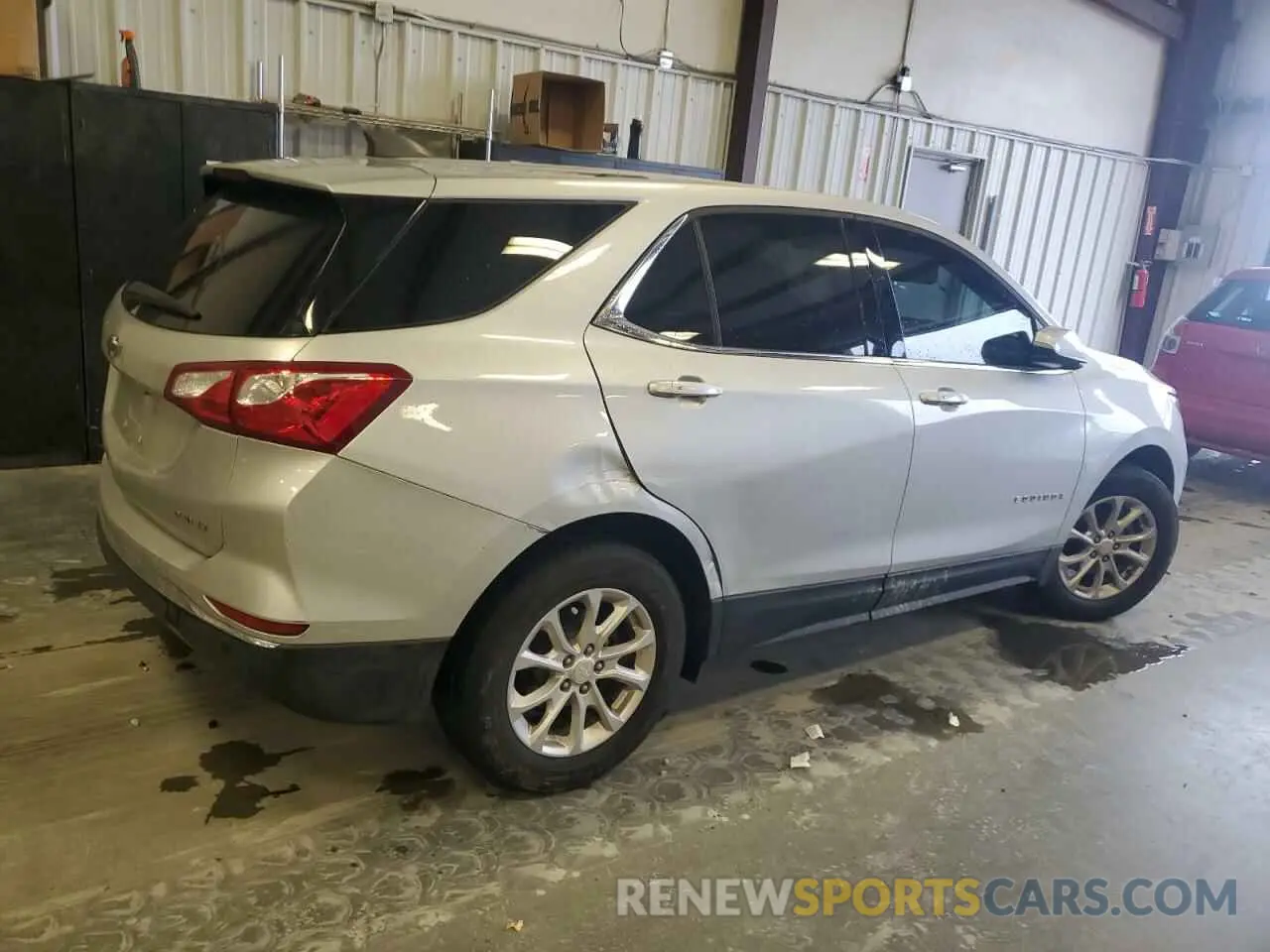 3 Photograph of a damaged car 3GNAXUEV0KS632785 CHEVROLET EQUINOX 2019