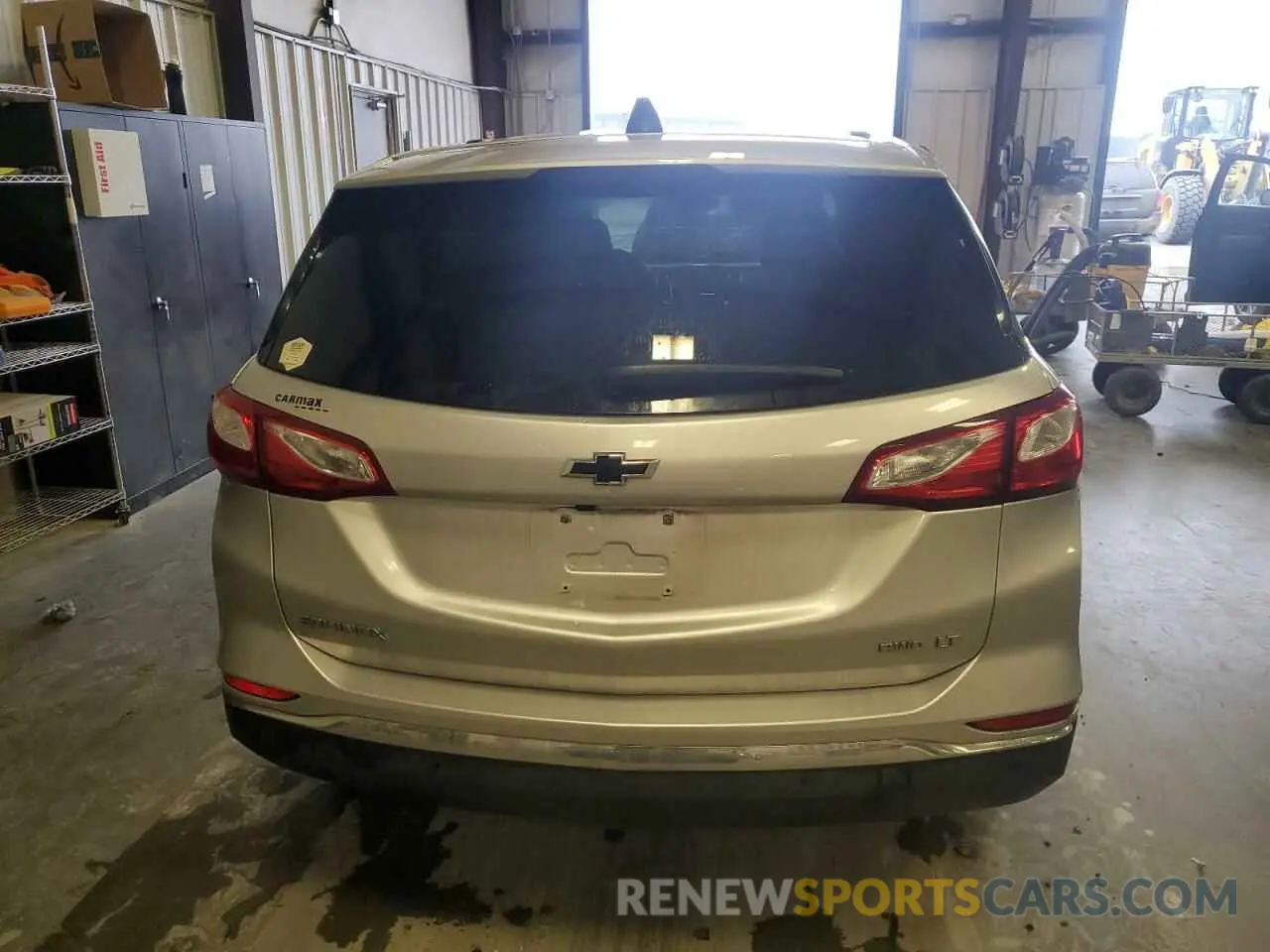 6 Photograph of a damaged car 3GNAXUEV0KS632785 CHEVROLET EQUINOX 2019