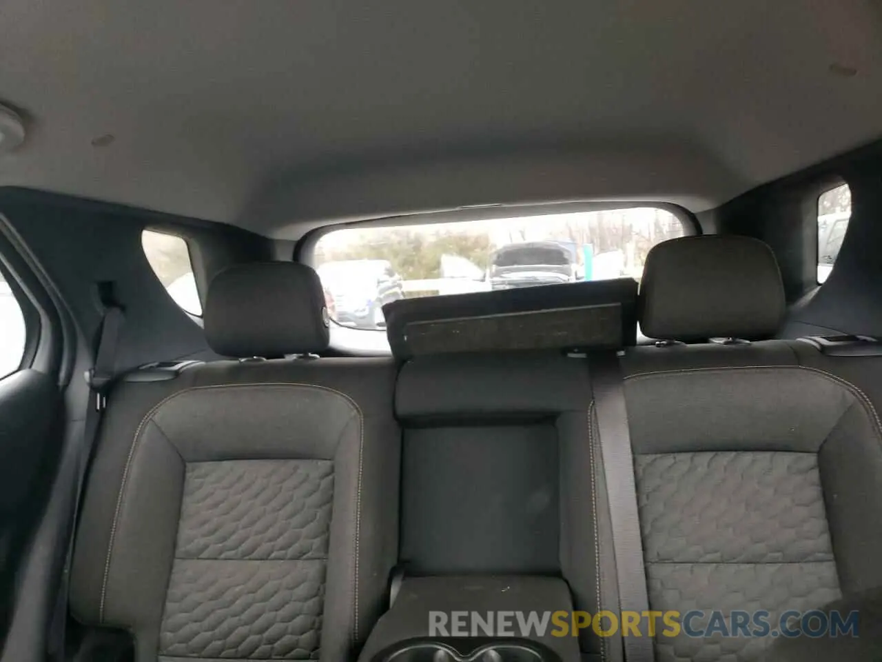 10 Photograph of a damaged car 3GNAXUEV1KL253594 CHEVROLET EQUINOX 2019