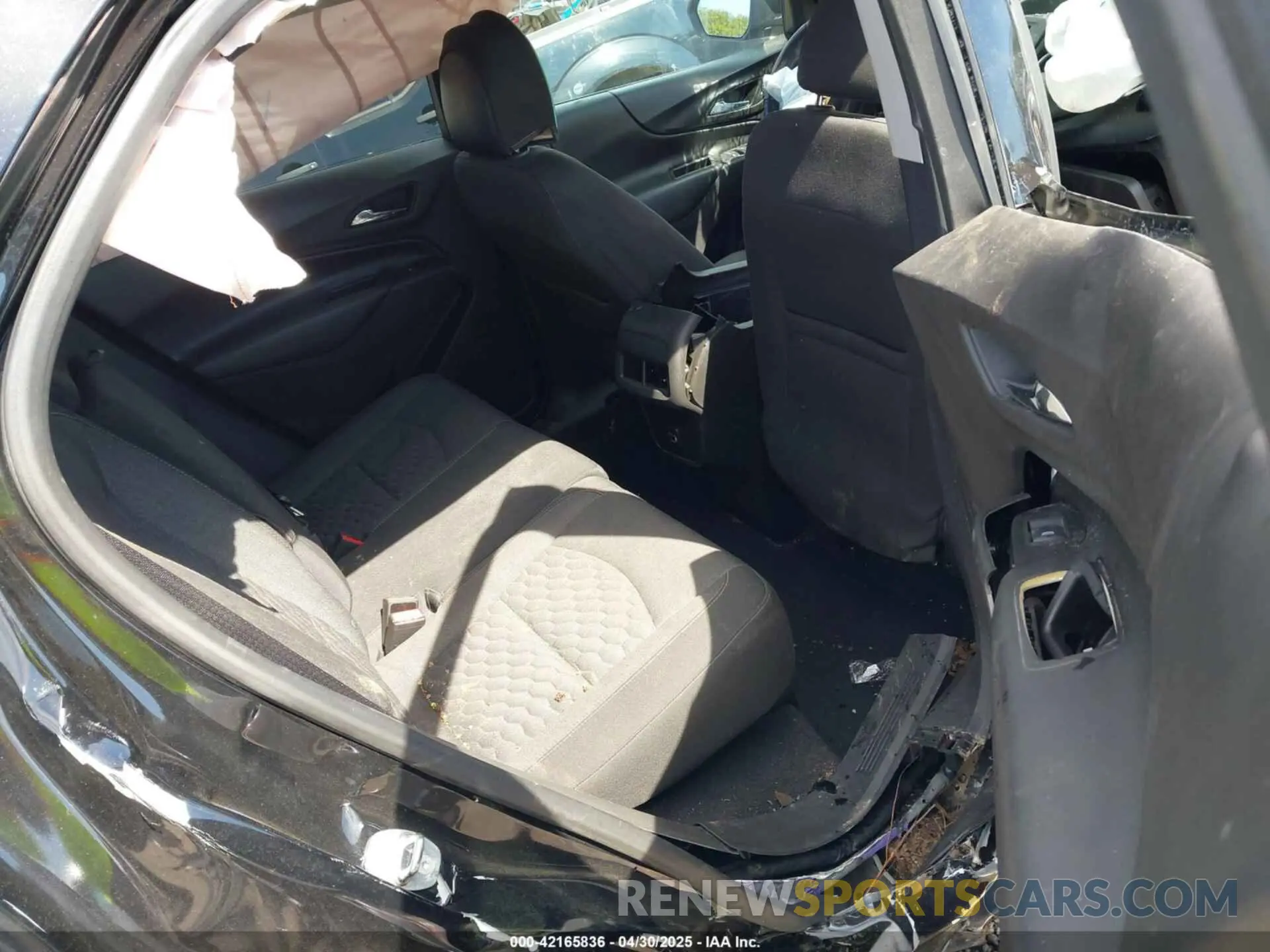 8 Photograph of a damaged car 3GNAXUEV1KL297594 CHEVROLET EQUINOX 2019