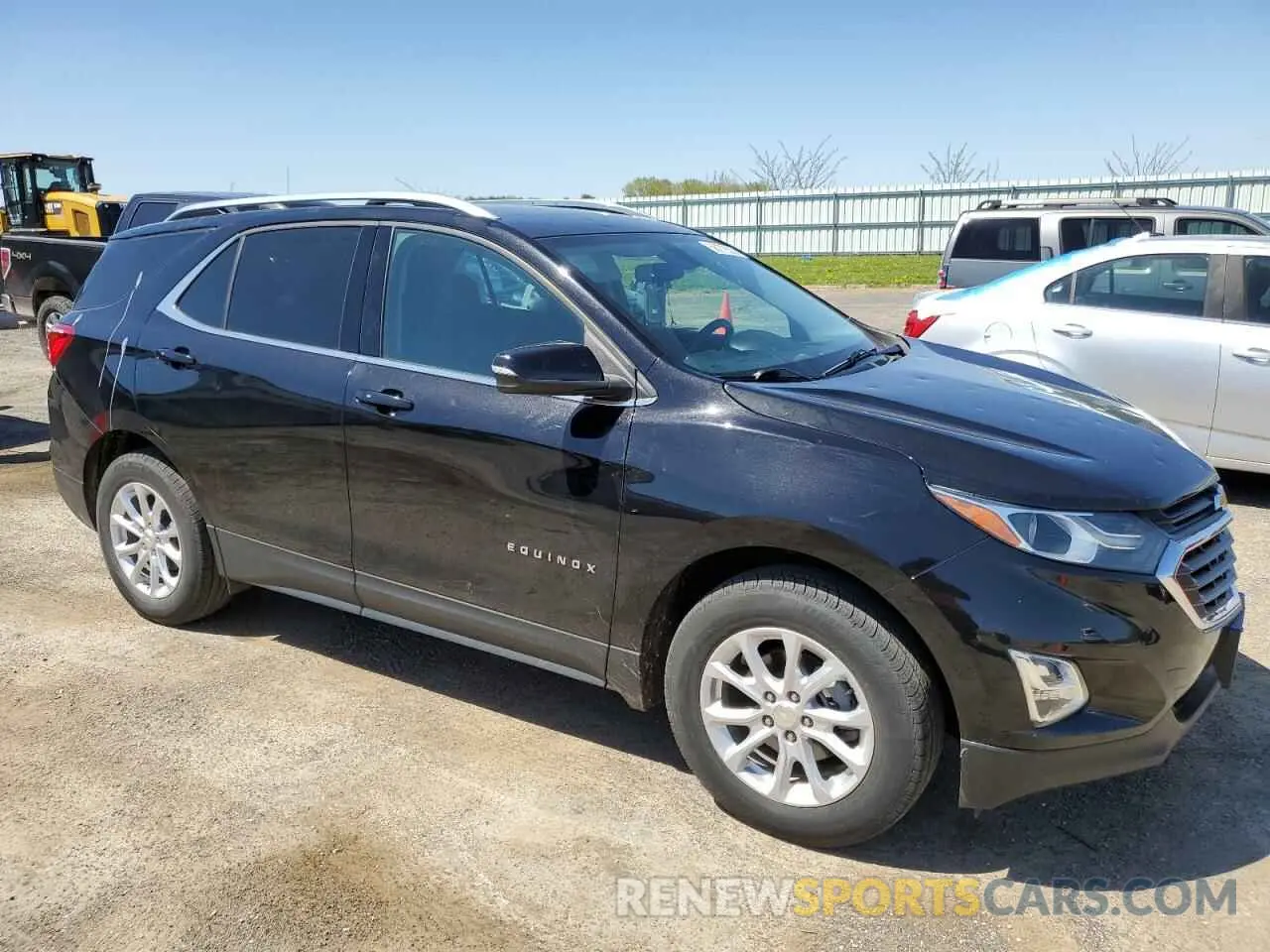 4 Photograph of a damaged car 3GNAXUEV2KL194863 CHEVROLET EQUINOX 2019