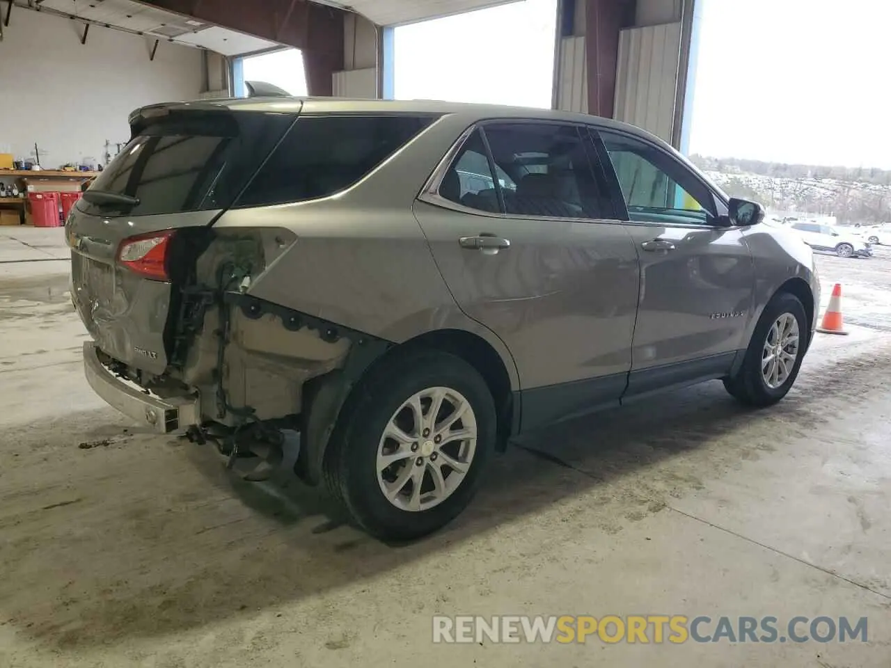 3 Photograph of a damaged car 3GNAXUEV2KS505715 CHEVROLET EQUINOX 2019