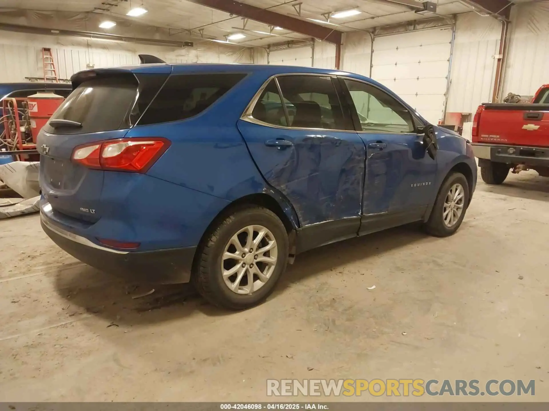 4 Photograph of a damaged car 3GNAXUEV2KS512051 CHEVROLET EQUINOX 2019