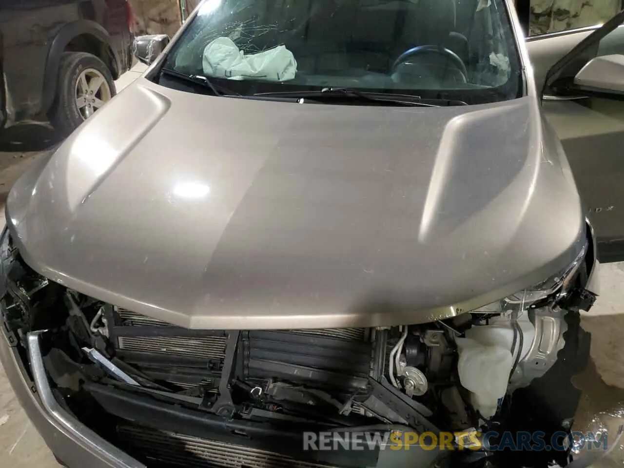 13 Photograph of a damaged car 3GNAXUEV2KS549889 CHEVROLET EQUINOX 2019
