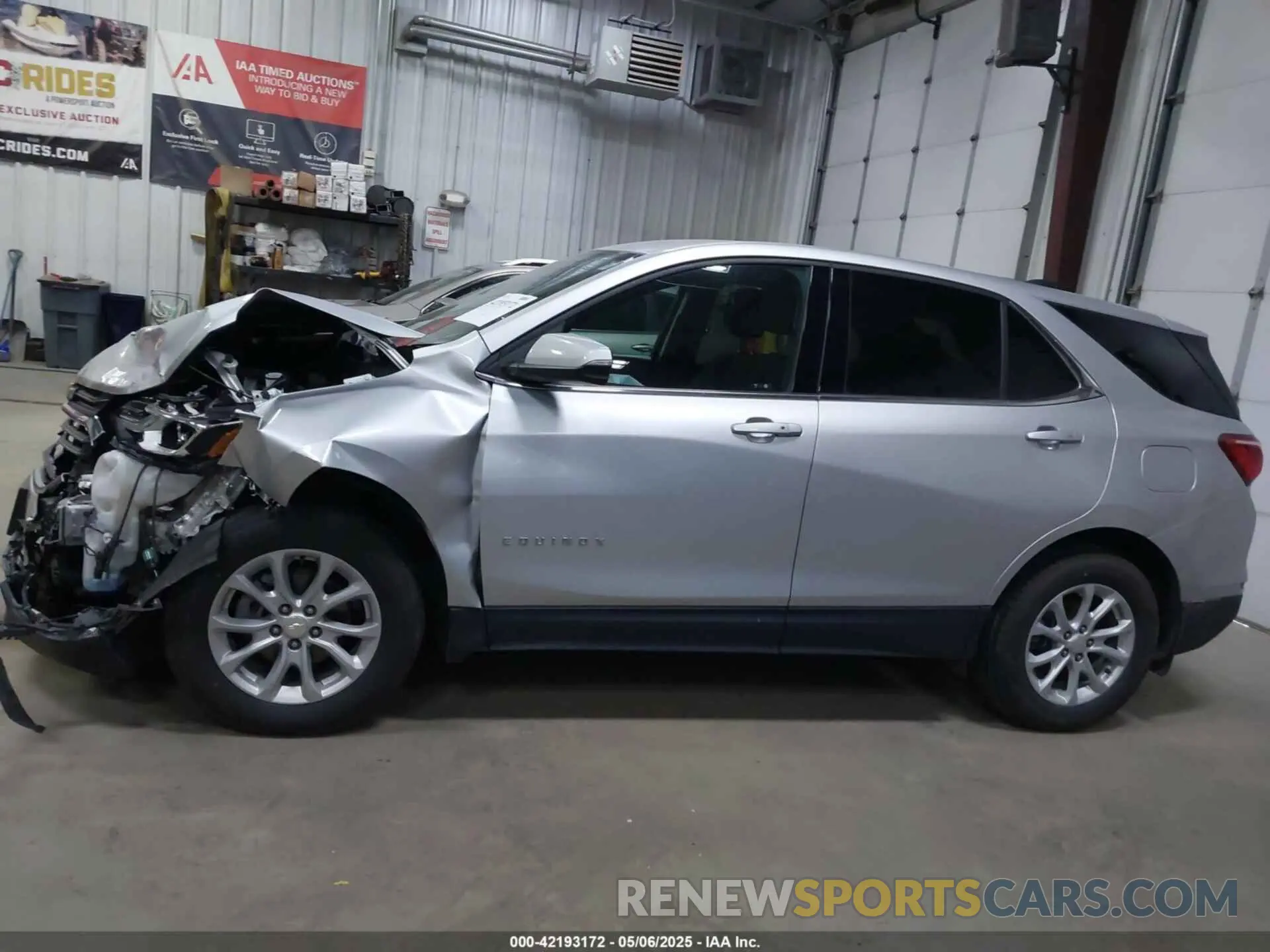 14 Photograph of a damaged car 3GNAXUEV2KS575604 CHEVROLET EQUINOX 2019