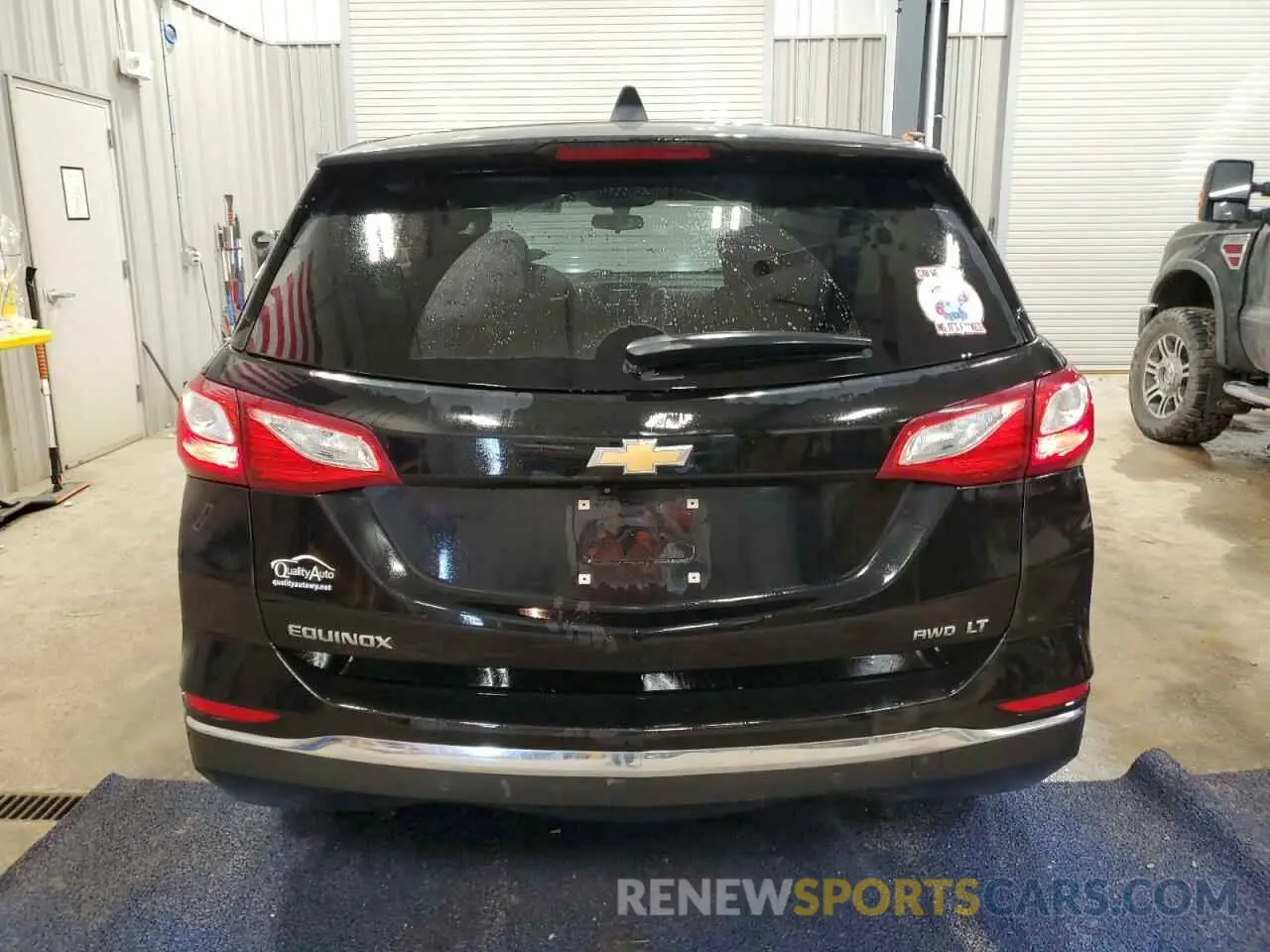 6 Photograph of a damaged car 3GNAXUEV3KL178509 CHEVROLET EQUINOX 2019