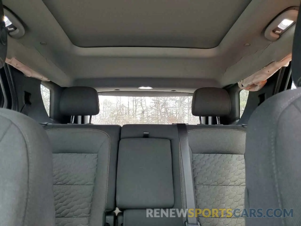 10 Photograph of a damaged car 3GNAXUEV3KL352577 CHEVROLET EQUINOX 2019