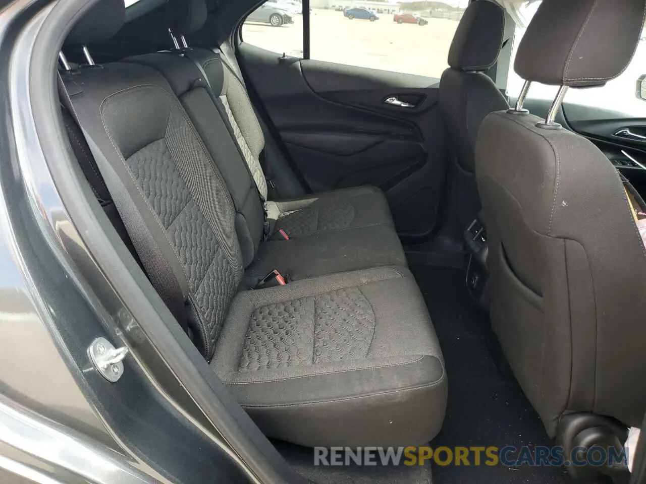 12 Photograph of a damaged car 3GNAXUEV3KL352577 CHEVROLET EQUINOX 2019