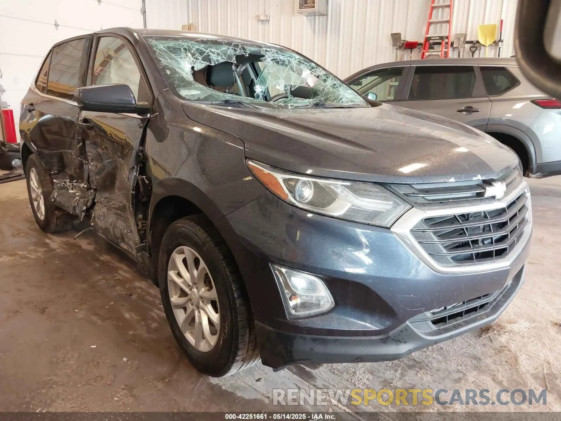 1 Photograph of a damaged car 3GNAXUEV3KS513449 CHEVROLET EQUINOX 2019