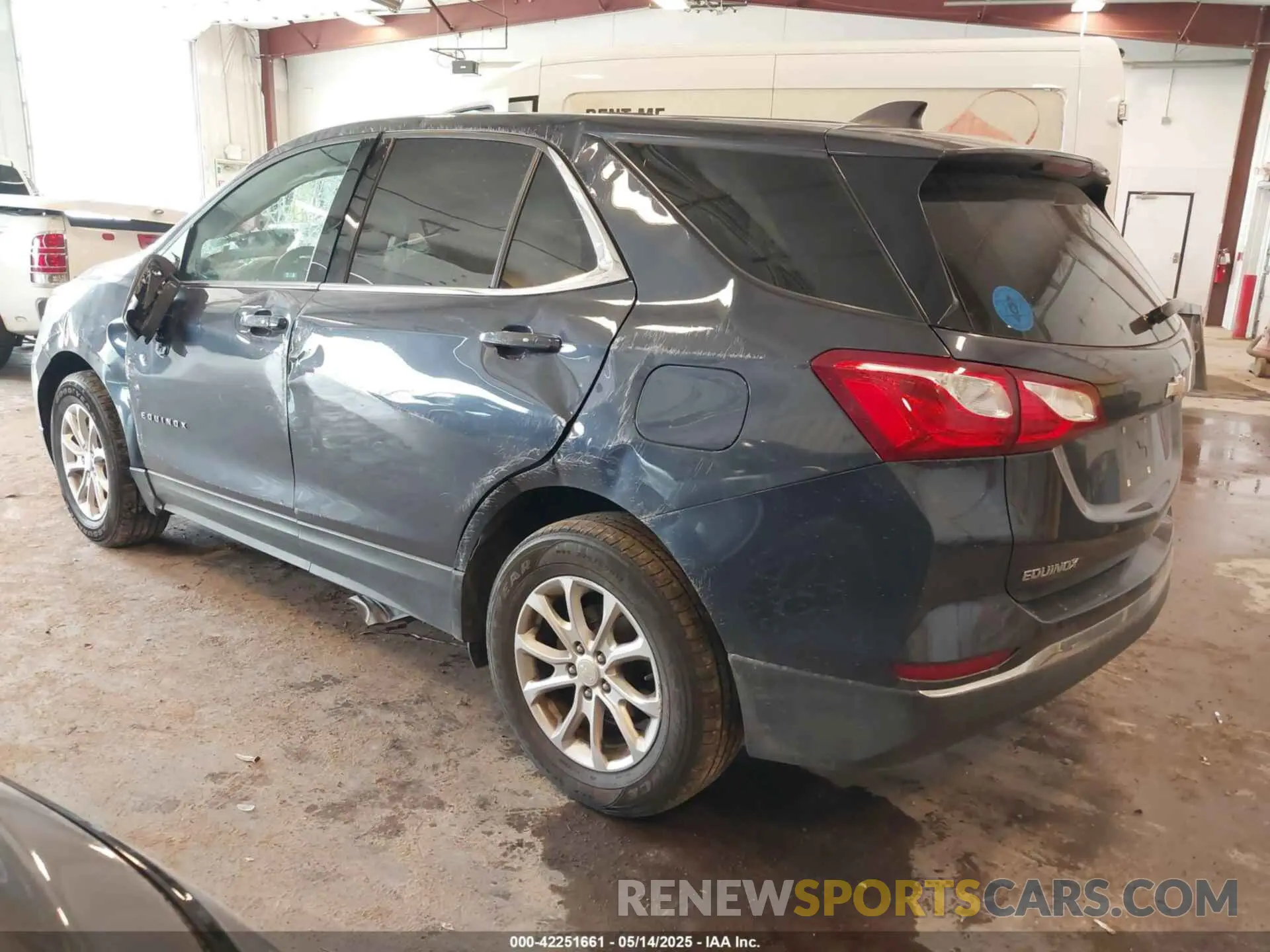 3 Photograph of a damaged car 3GNAXUEV3KS513449 CHEVROLET EQUINOX 2019
