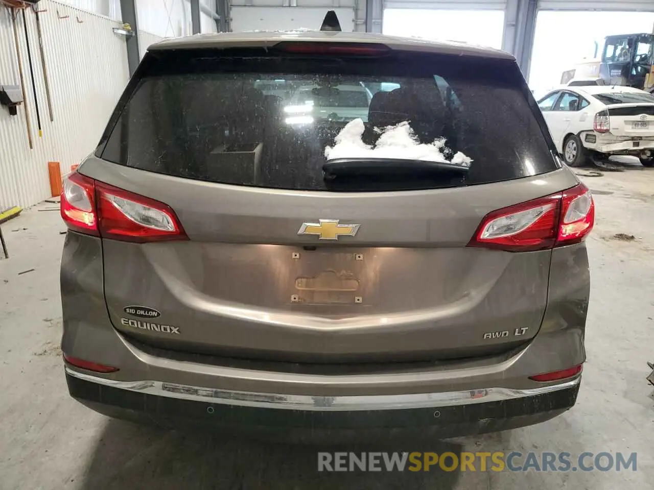 6 Photograph of a damaged car 3GNAXUEV3KS573232 CHEVROLET EQUINOX 2019