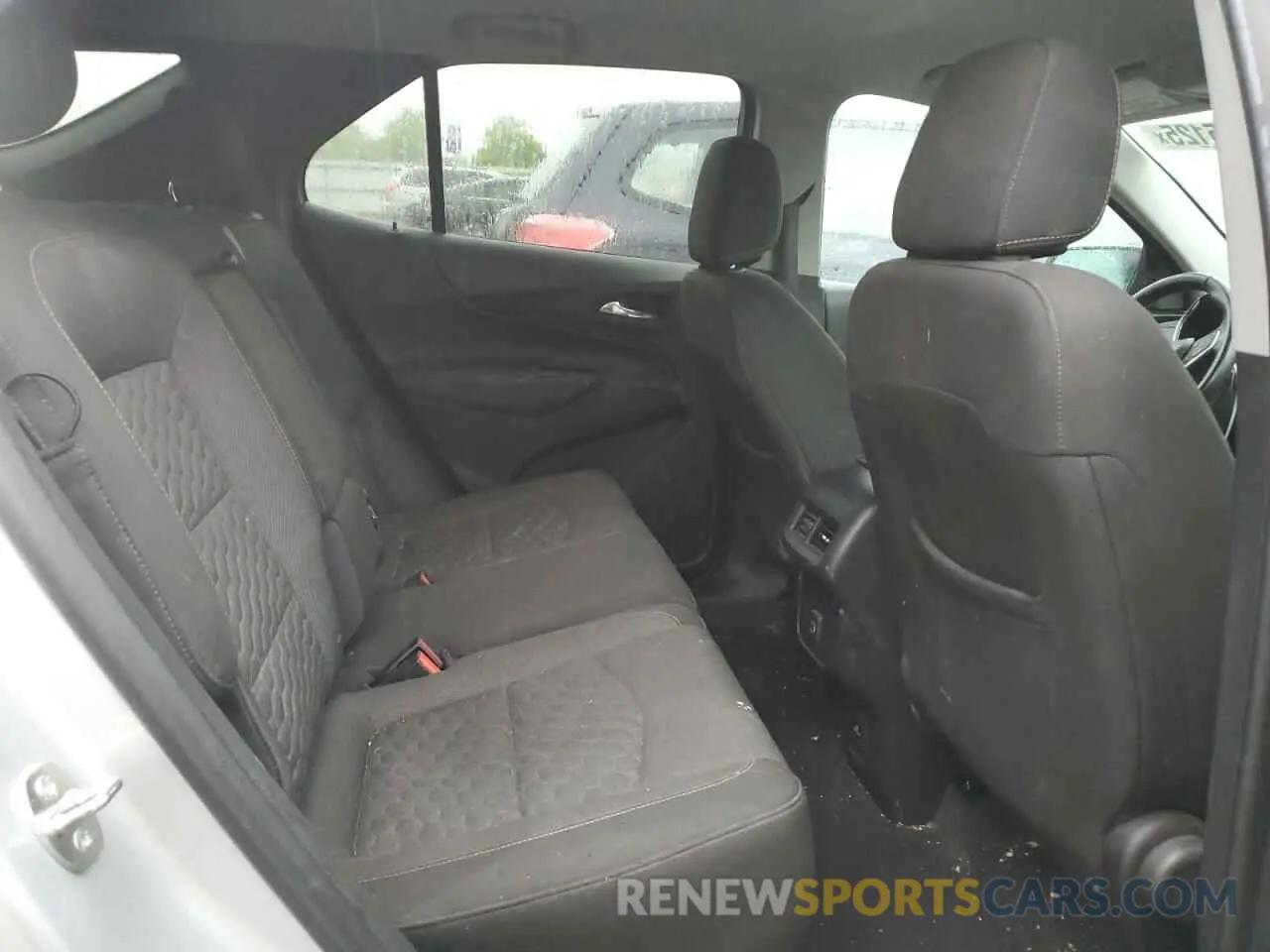 11 Photograph of a damaged car 3GNAXUEV3KS583338 CHEVROLET EQUINOX 2019
