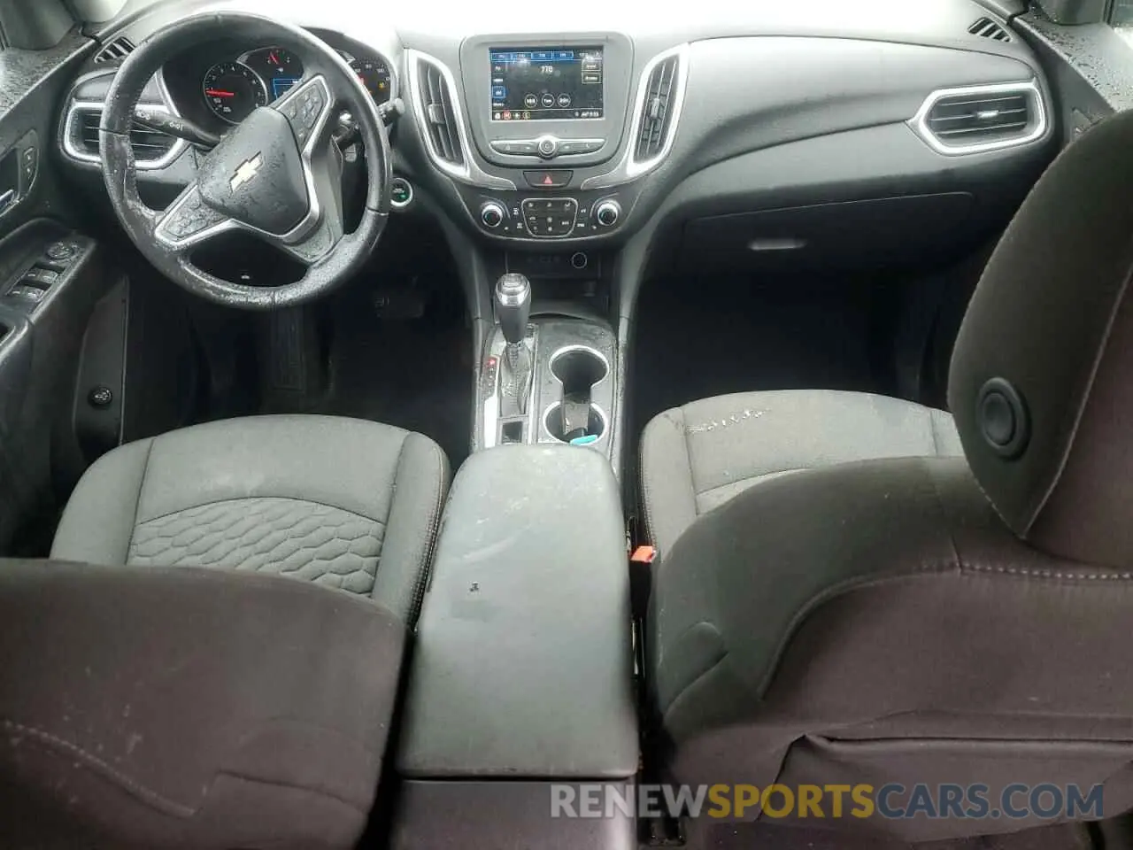 8 Photograph of a damaged car 3GNAXUEV3KS583730 CHEVROLET EQUINOX 2019