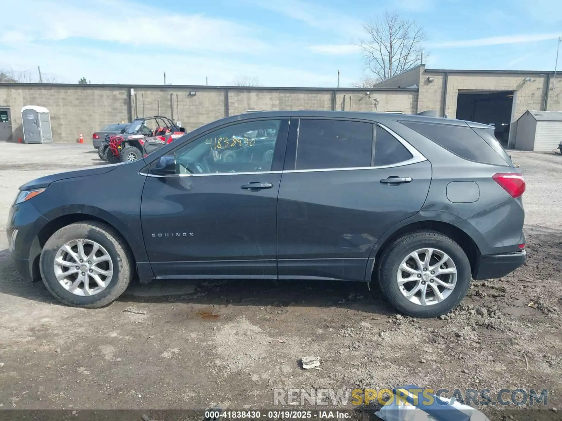14 Photograph of a damaged car 3GNAXUEV4KL137371 CHEVROLET EQUINOX 2019