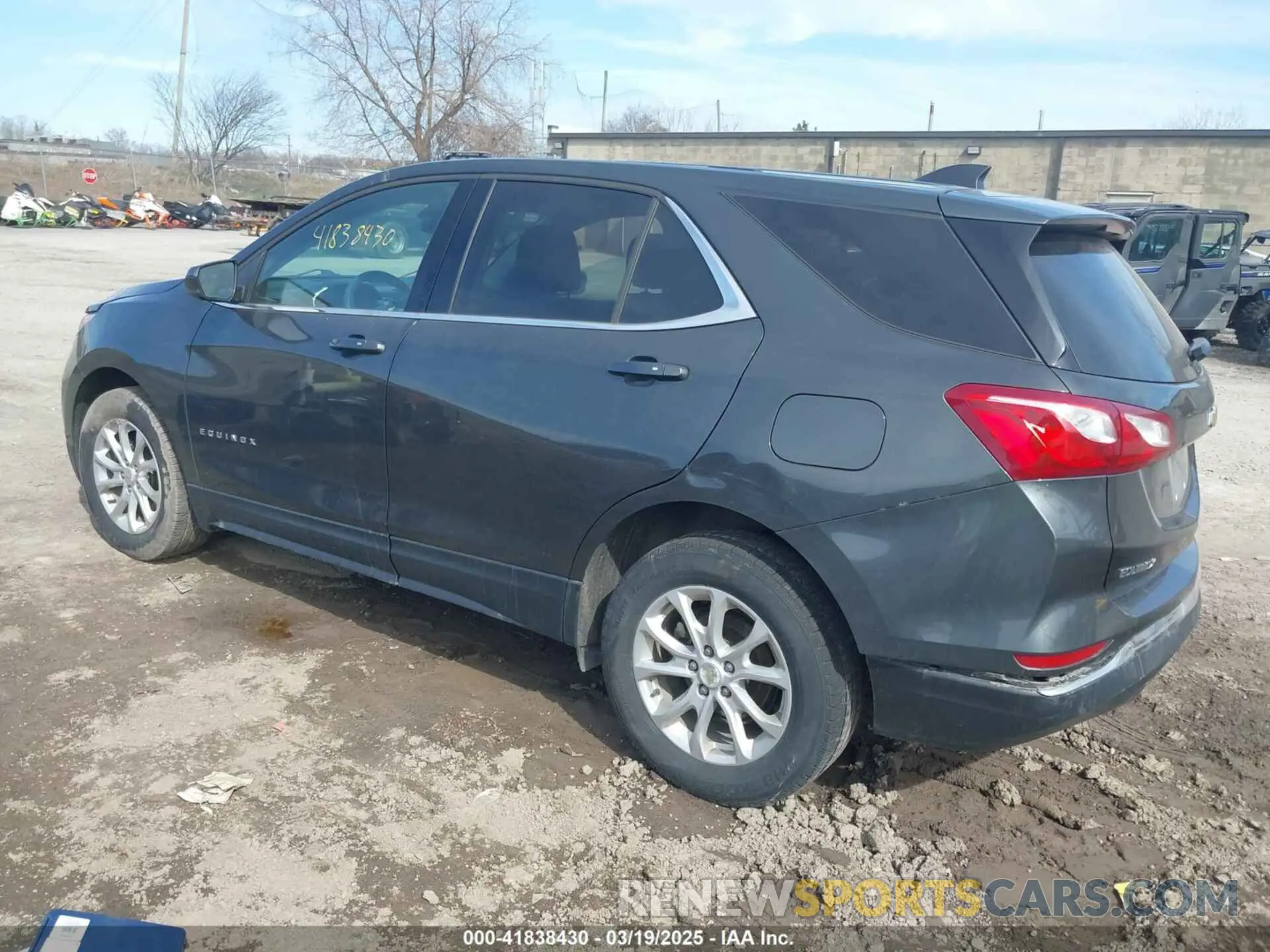 3 Photograph of a damaged car 3GNAXUEV4KL137371 CHEVROLET EQUINOX 2019