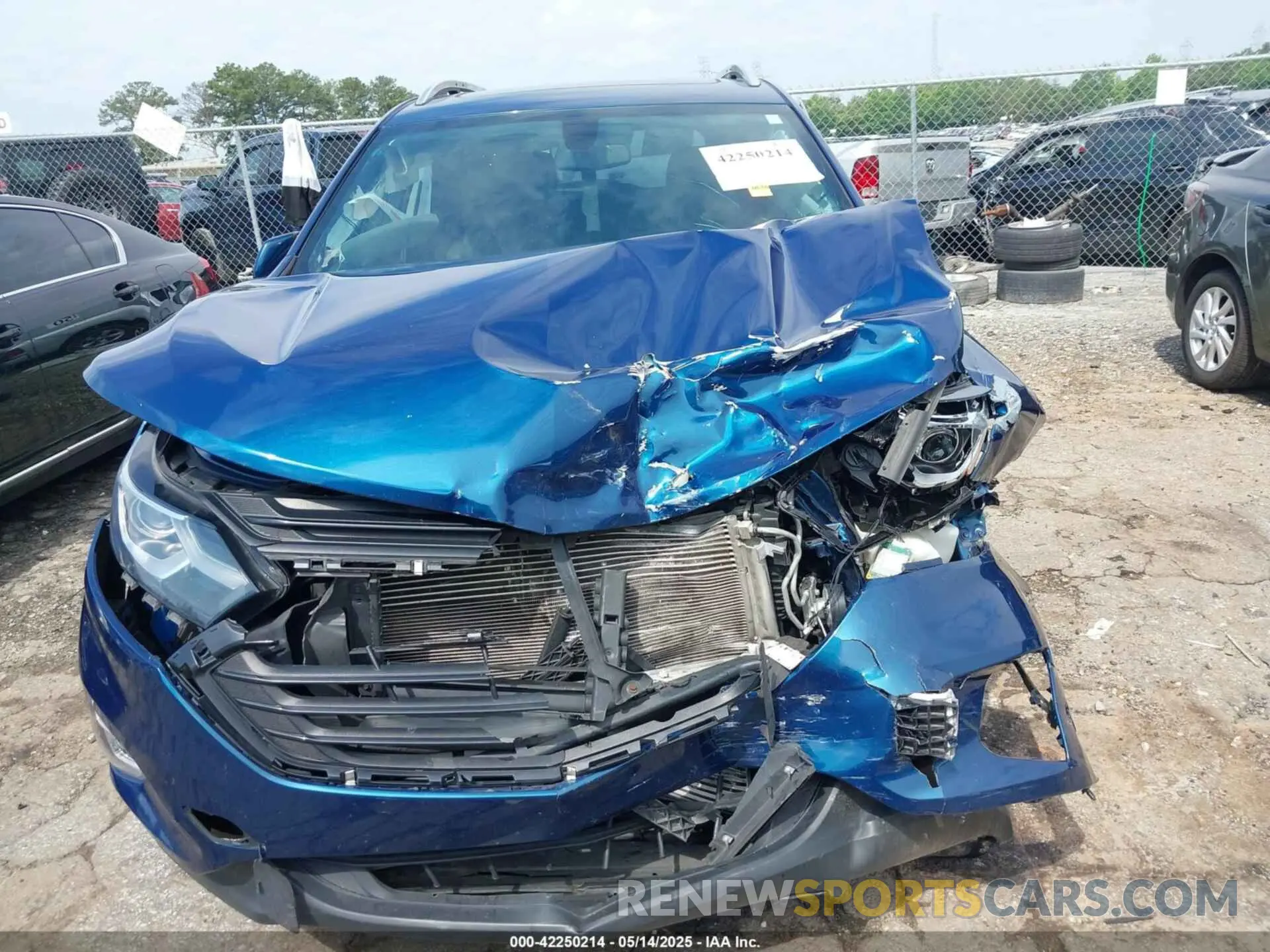 12 Photograph of a damaged car 3GNAXUEV4KL149570 CHEVROLET EQUINOX 2019